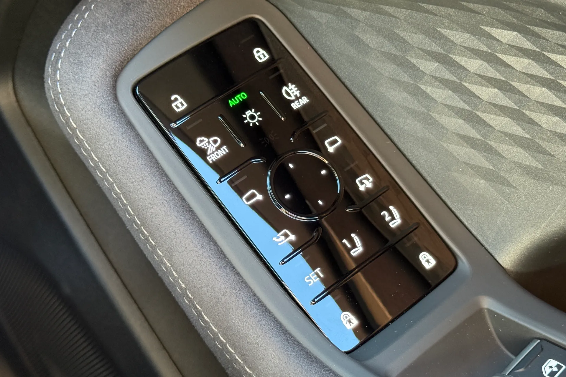 Audi A5 thumbnail image number 28