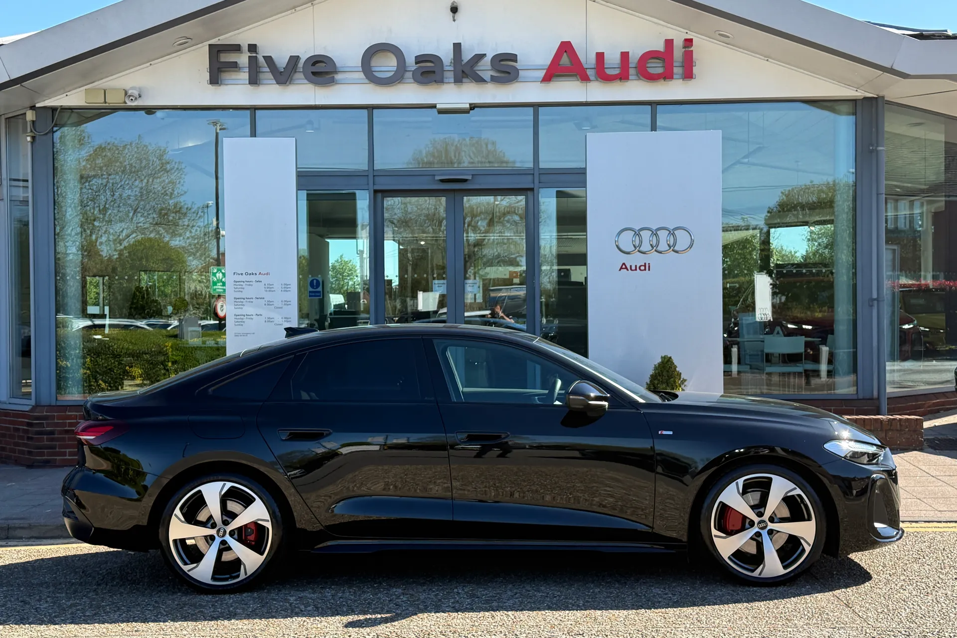 Audi A5 thumbnail image number 2