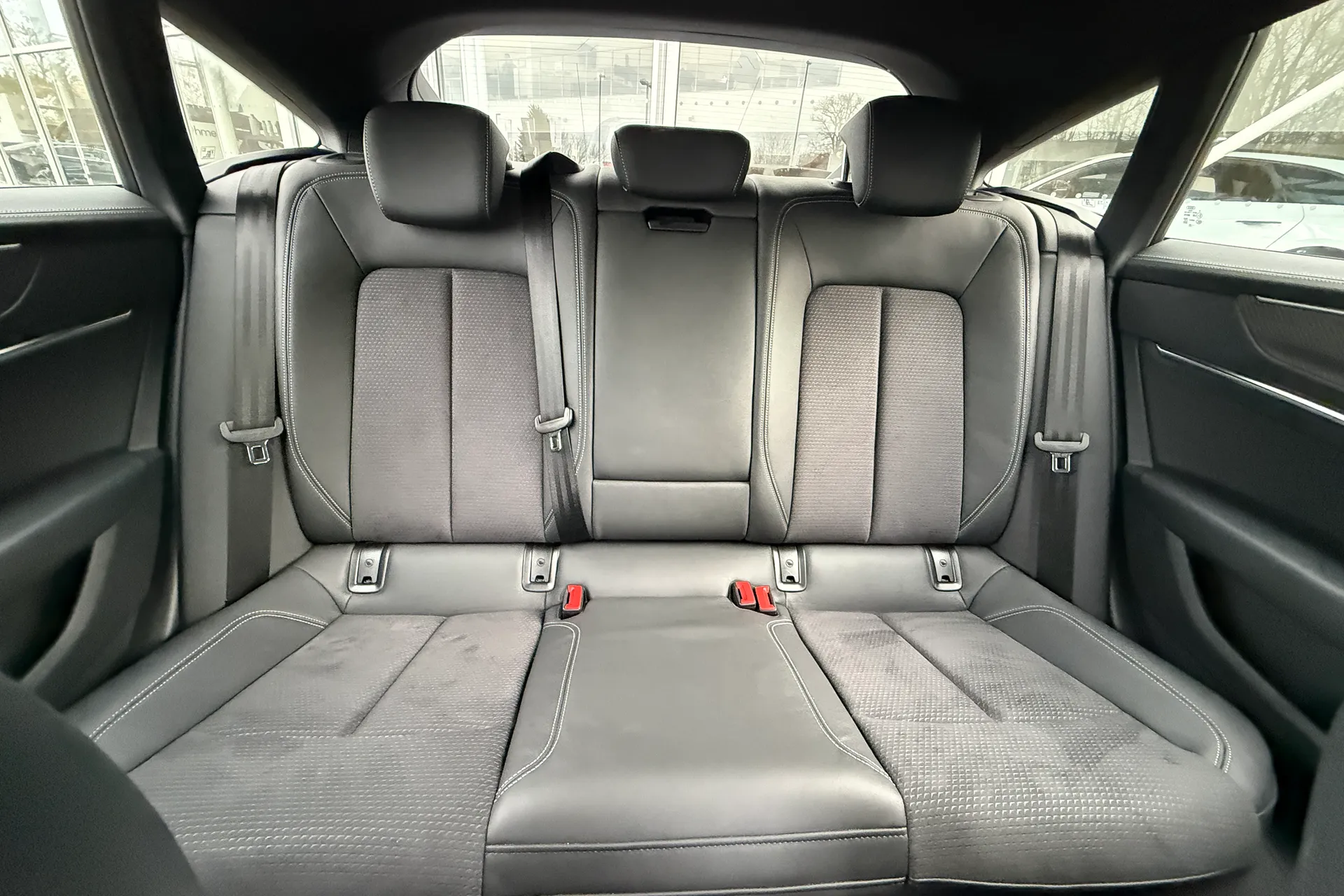 Audi A7 thumbnail image number 24