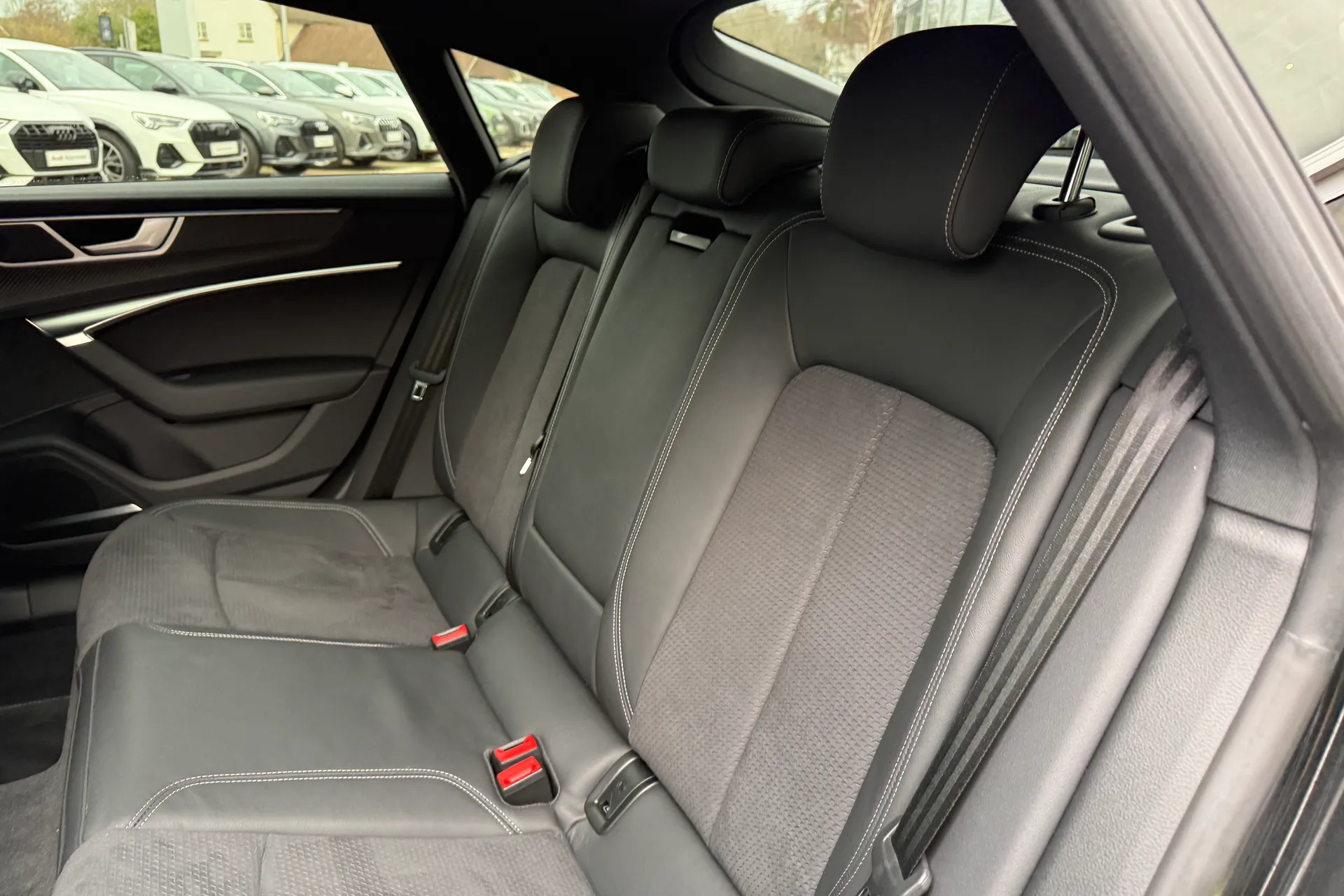 Audi A7 thumbnail image number 49