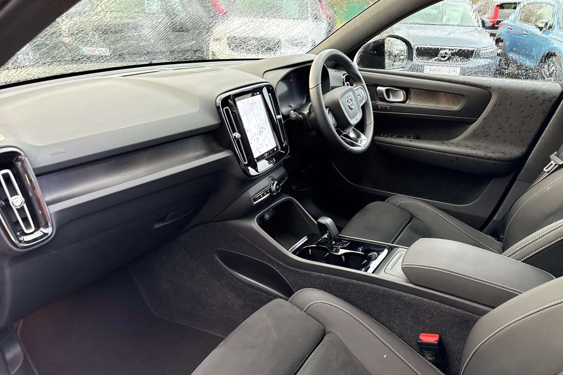 Volvo XC40 thumbnail image number 27