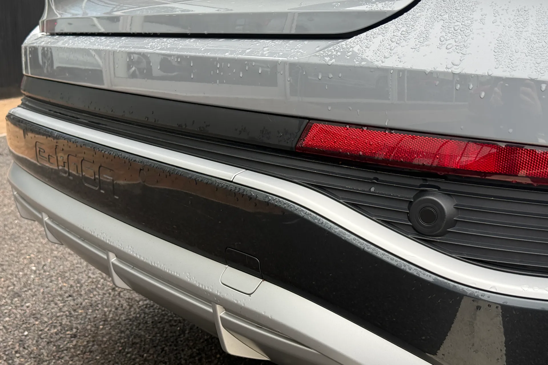 Audi Q4 thumbnail image number 37