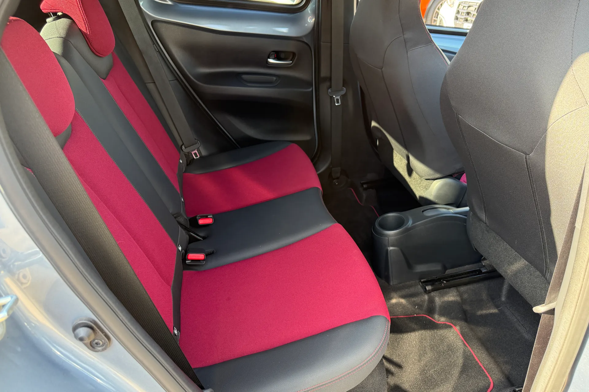 TOYOTA AYGO X thumbnail image number 38