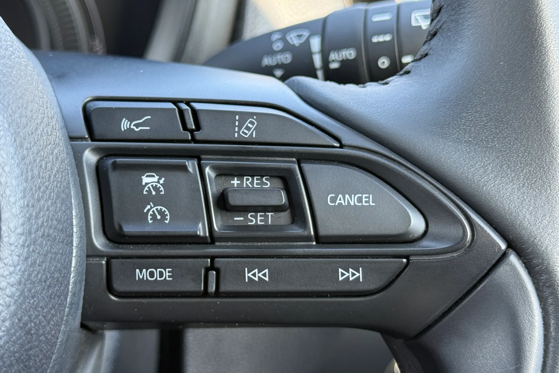 TOYOTA AYGO X thumbnail image number 17