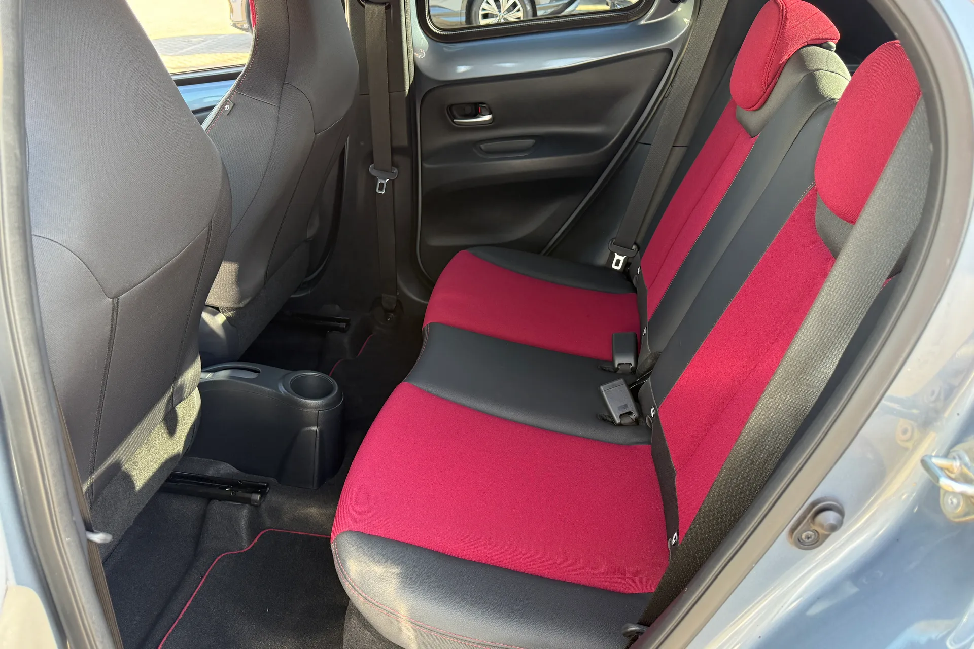 TOYOTA AYGO X thumbnail image number 36