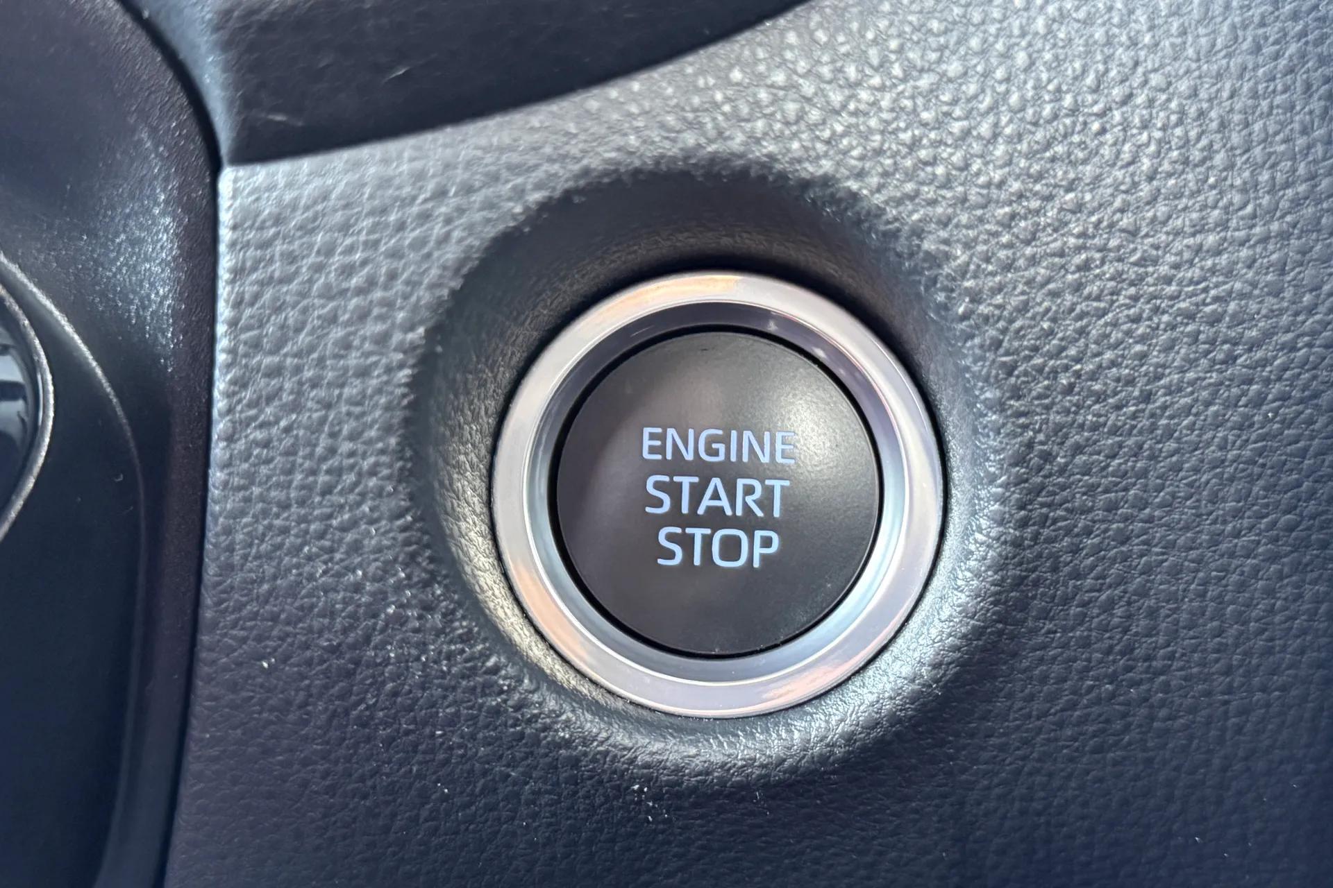 TOYOTA AYGO X thumbnail image number 13