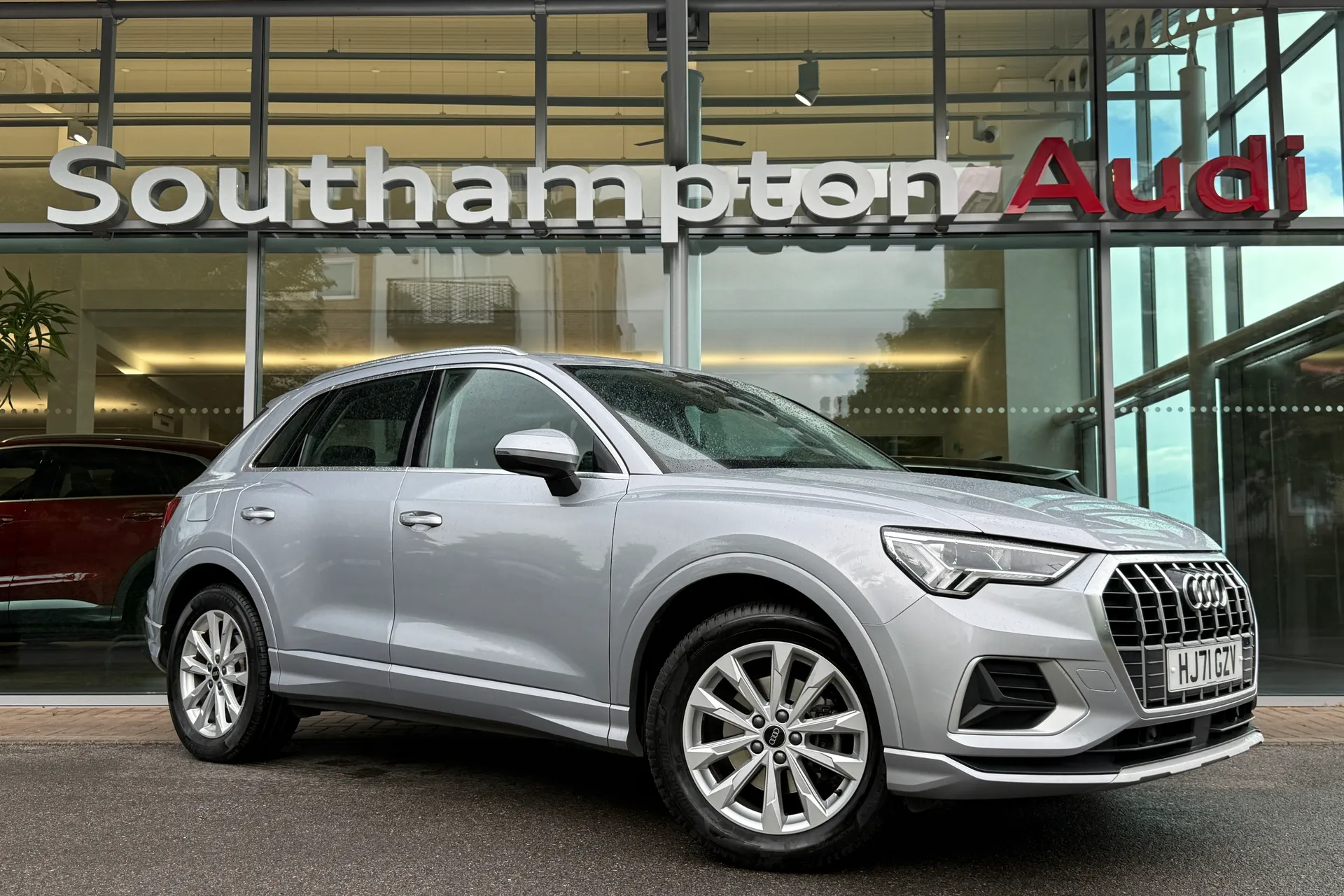 Audi Q3 focused image