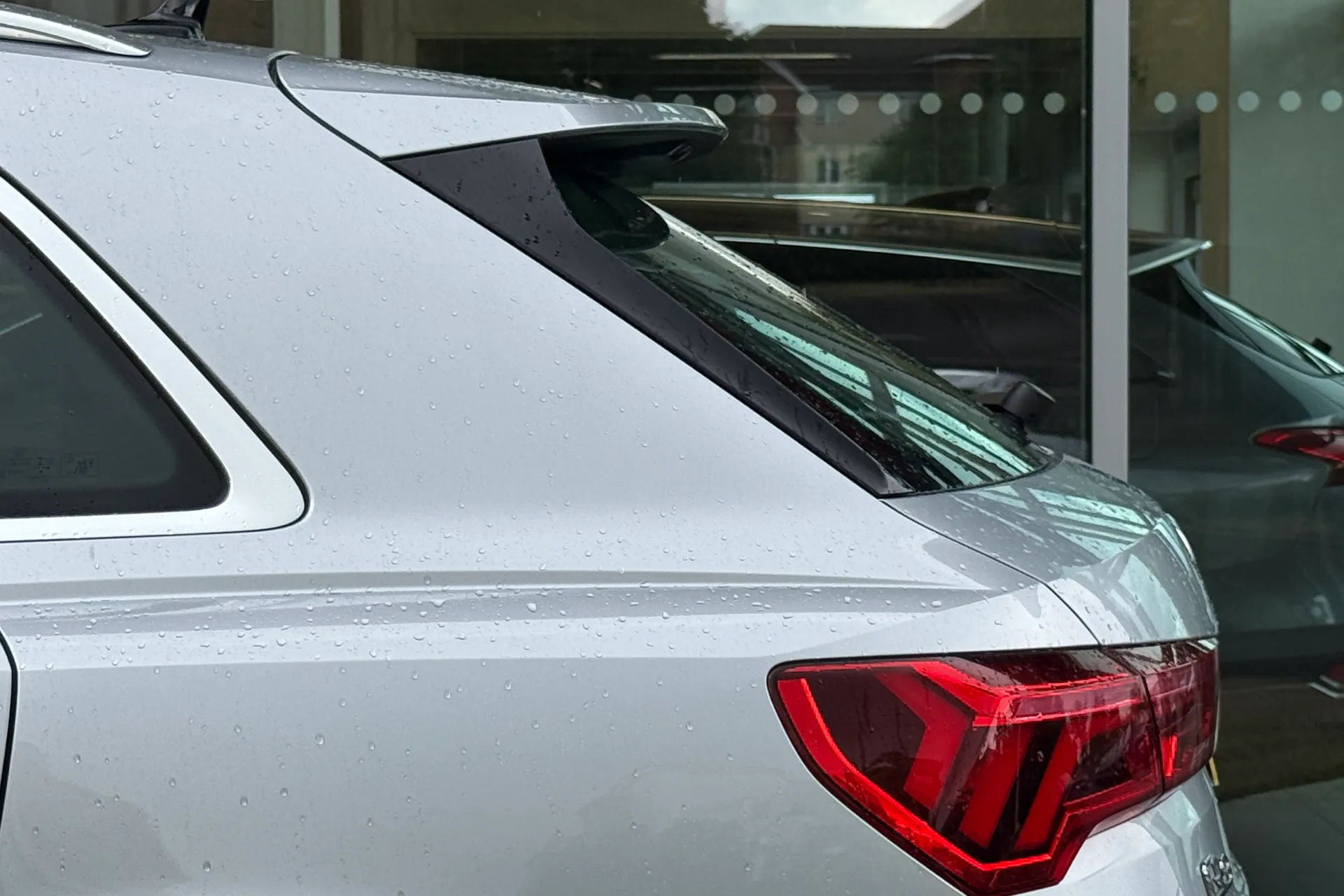 Audi Q3 thumbnail image number 49