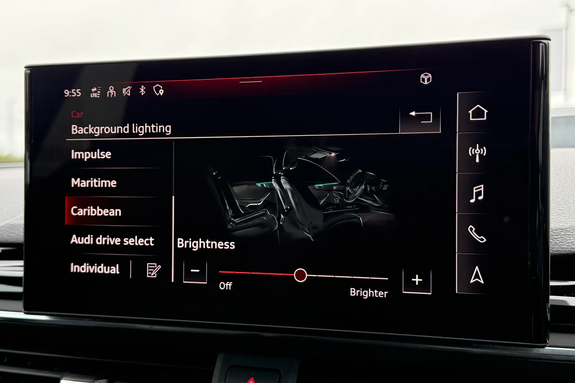 Audi A4 thumbnail image number 11