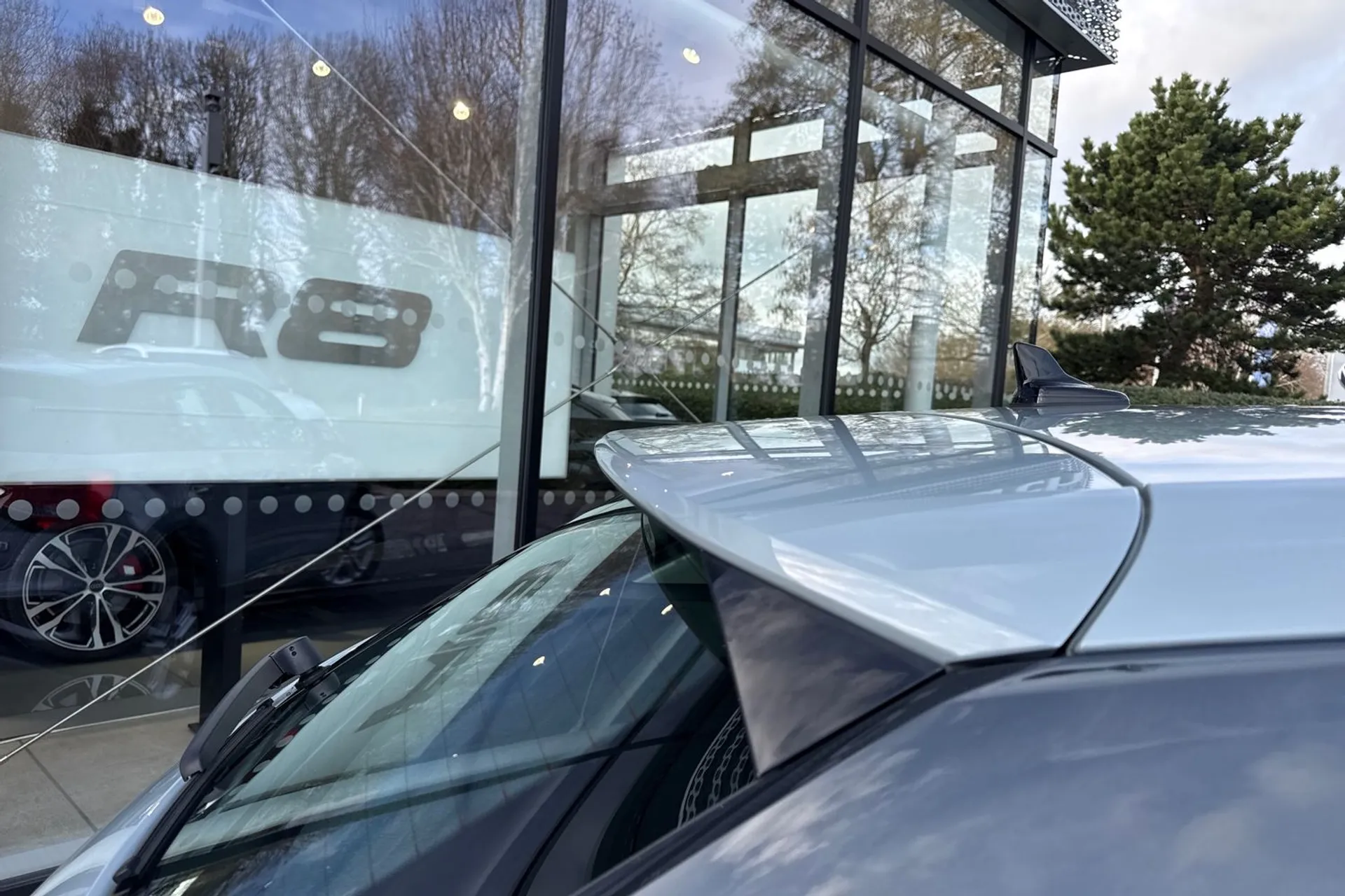 Audi Q2 thumbnail image number 24