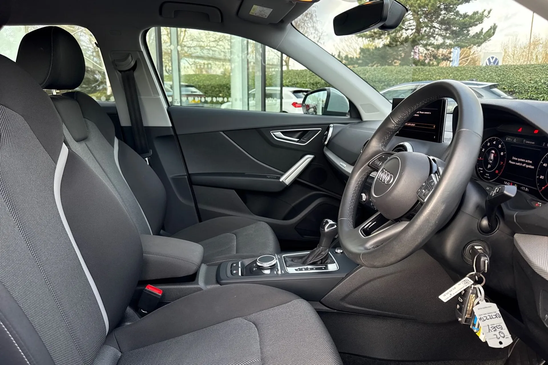 Audi Q2 thumbnail image number 40