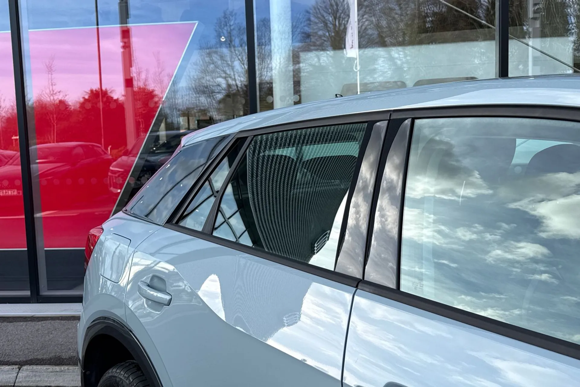 Audi Q2 thumbnail image number 22