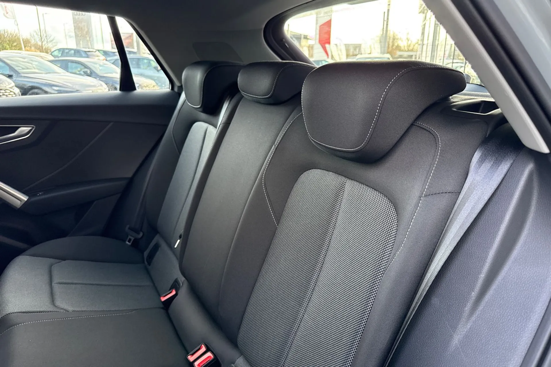 Audi Q2 thumbnail image number 44