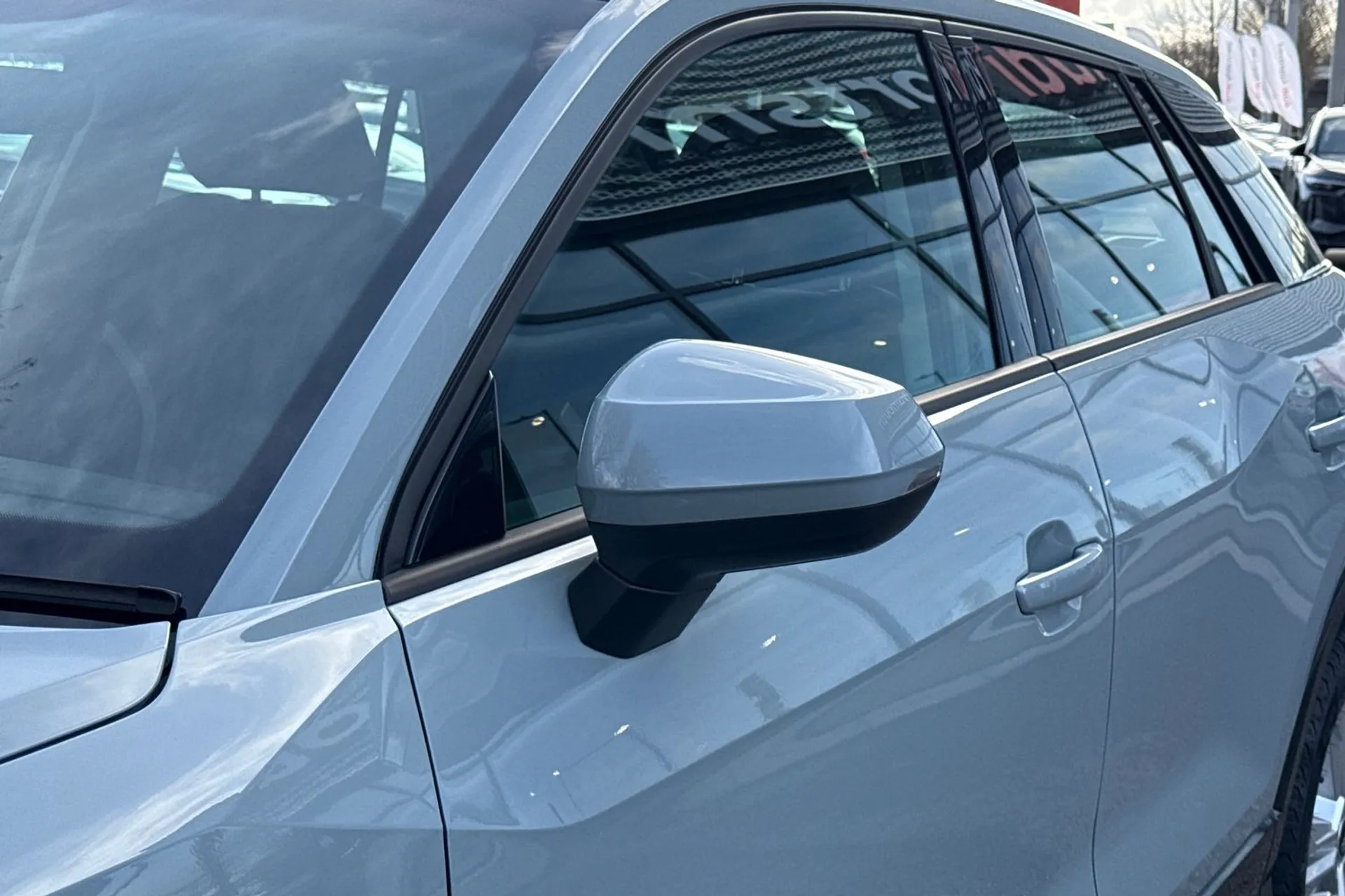 Audi Q2 thumbnail image number 5