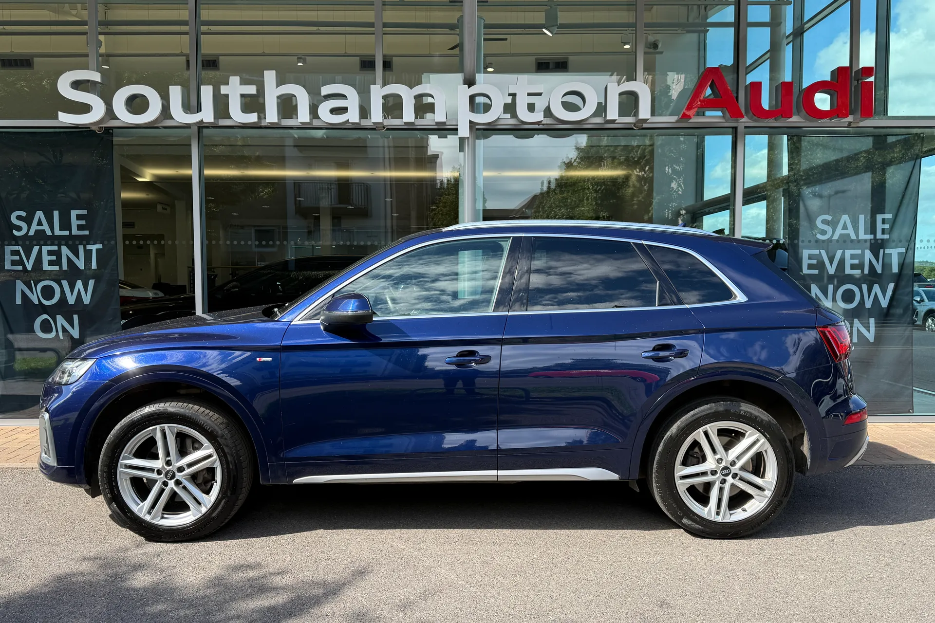 Audi Q5 thumbnail image number 51