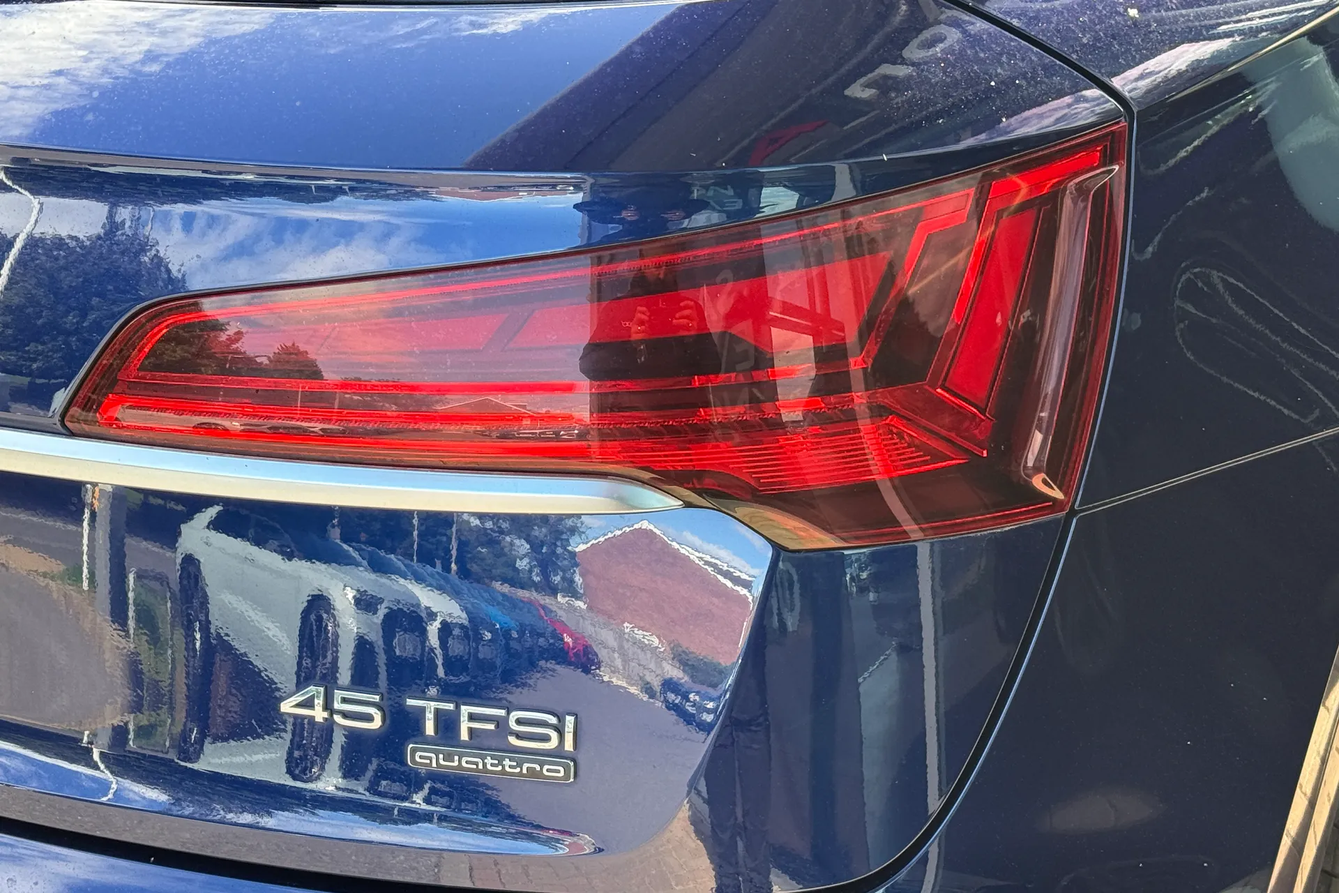 Audi Q5 thumbnail image number 45