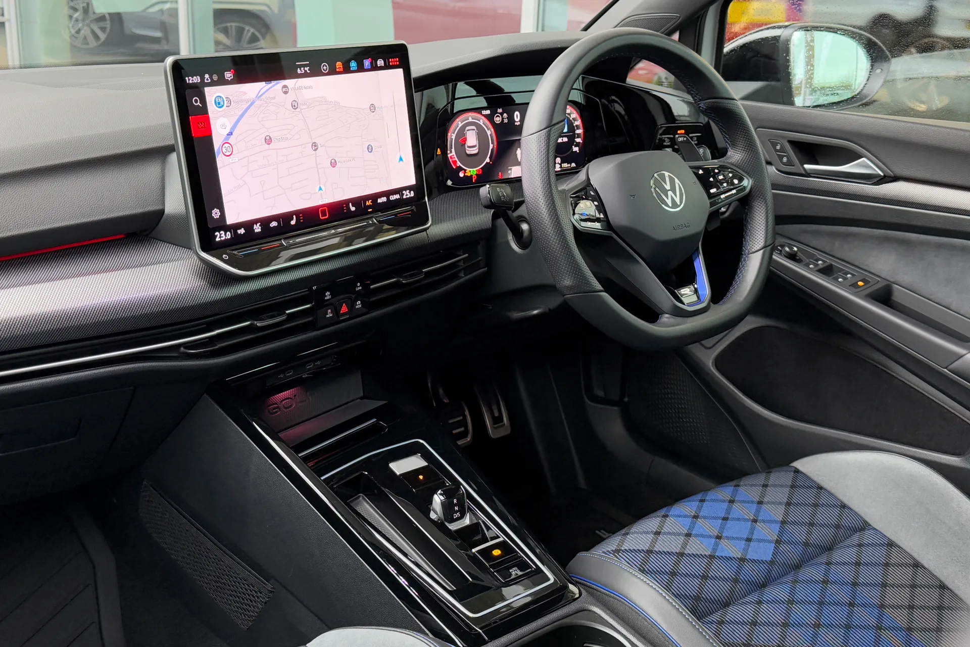 VOLKSWAGEN GOLF thumbnail image number 52