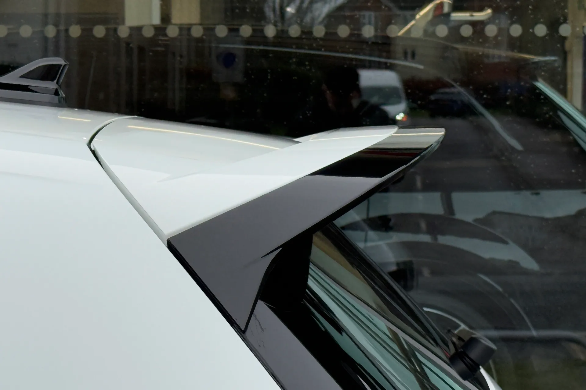 VOLKSWAGEN GOLF thumbnail image number 49