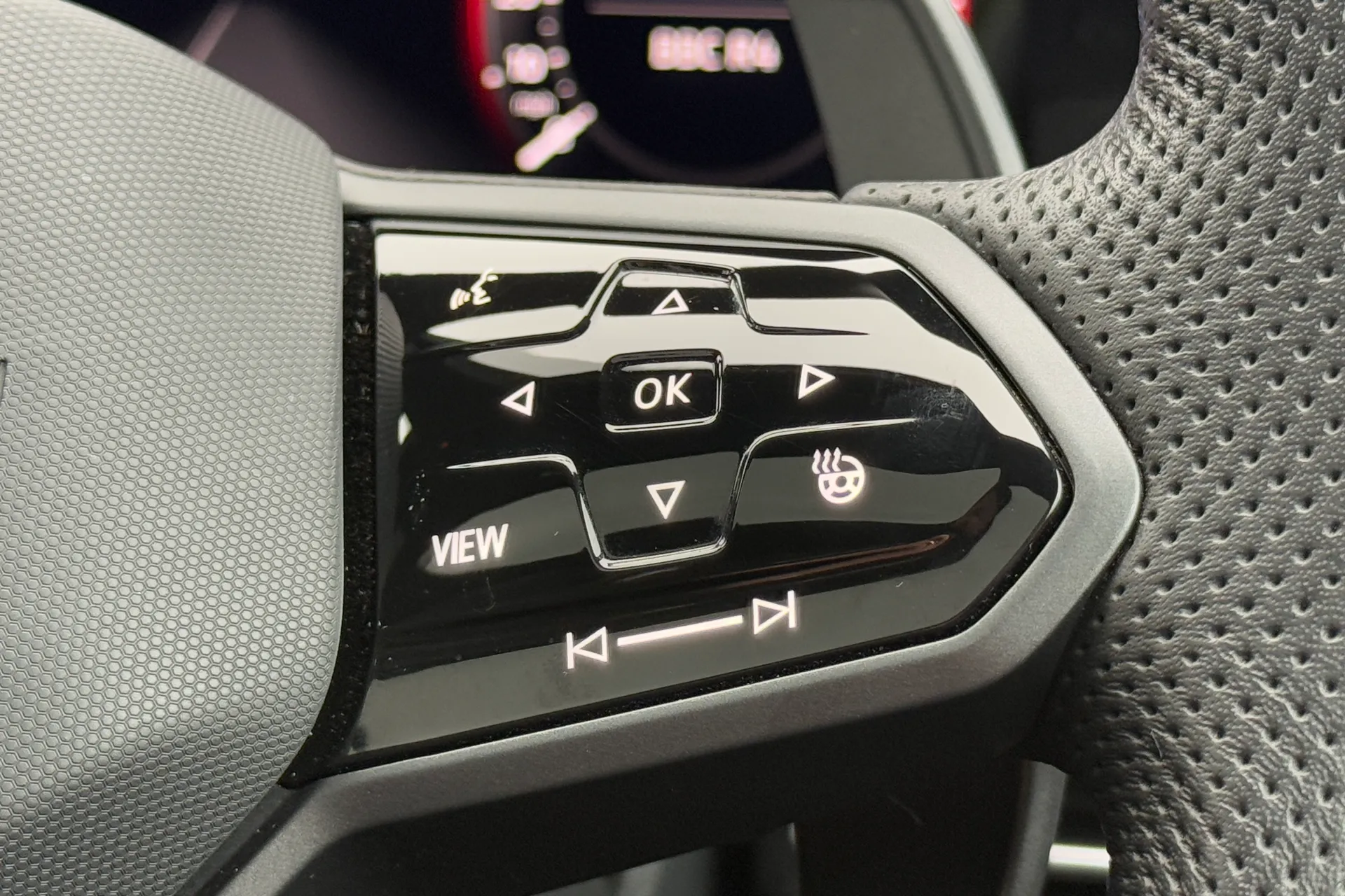 VOLKSWAGEN GOLF thumbnail image number 15