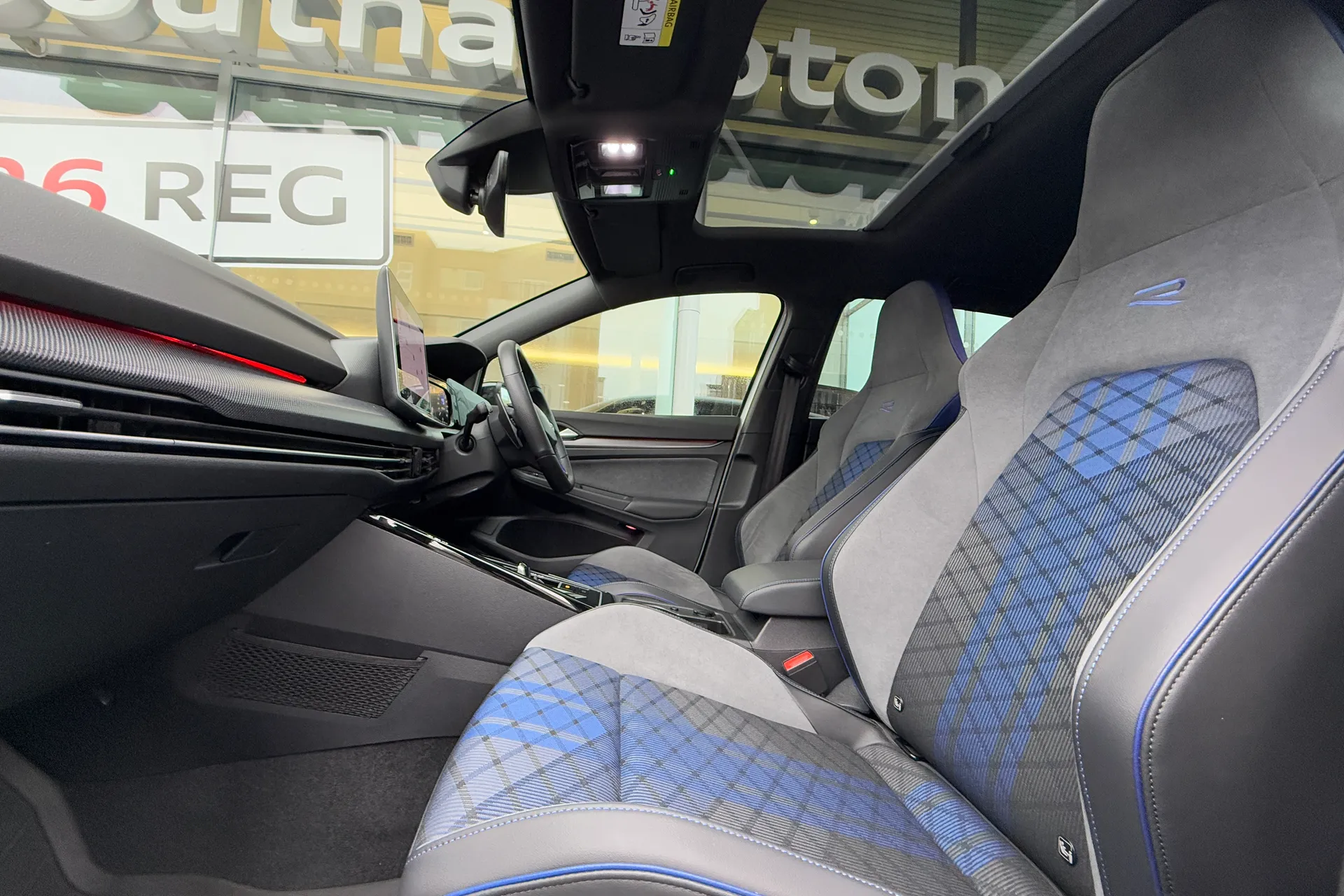 VOLKSWAGEN GOLF thumbnail image number 53