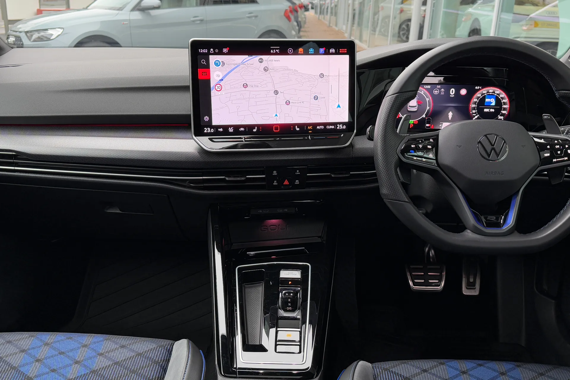 VOLKSWAGEN GOLF thumbnail image number 41