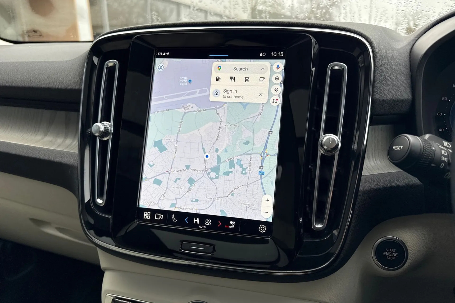 Volvo XC40 thumbnail image number 5