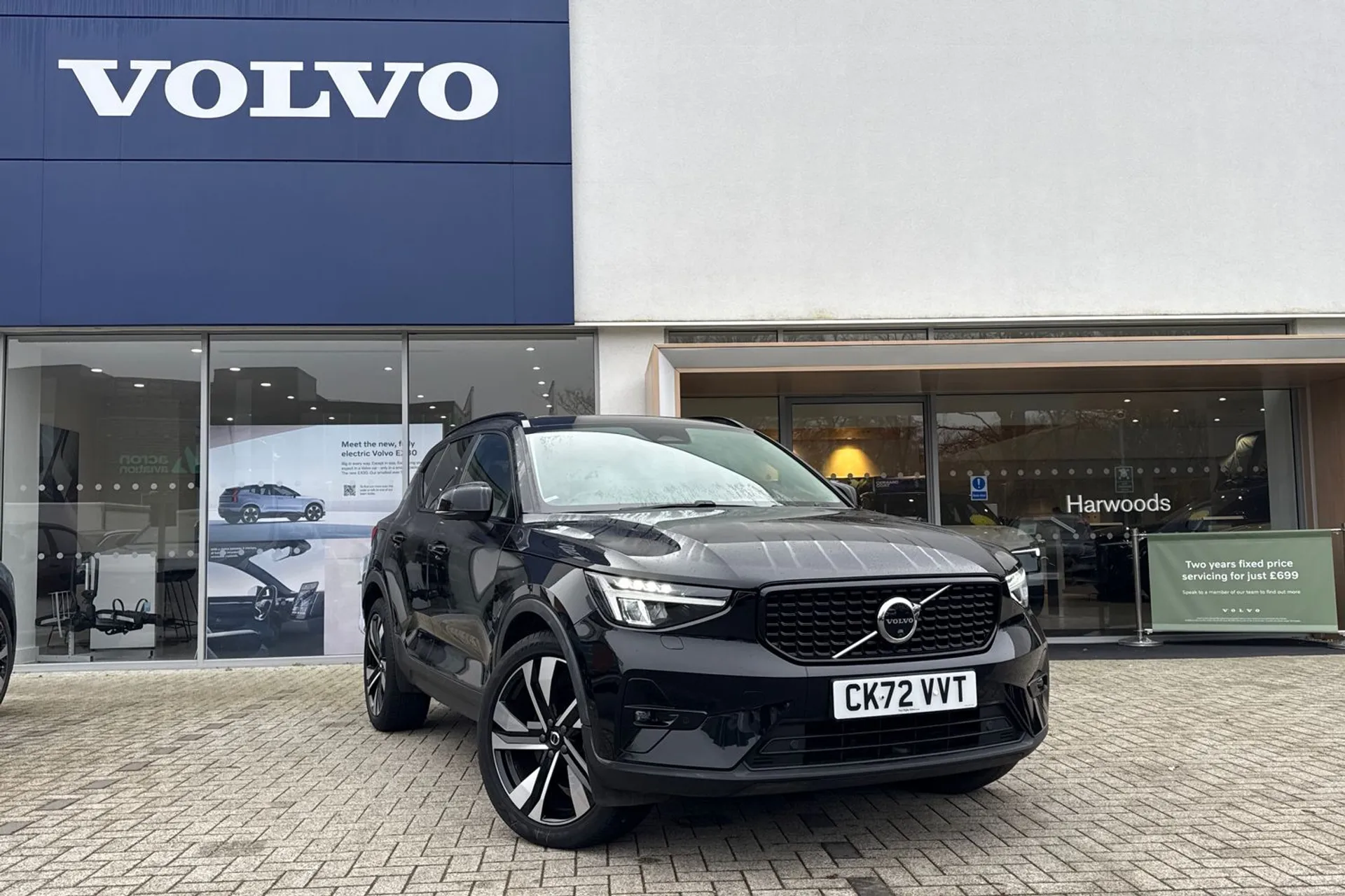 Volvo XC40 focused image