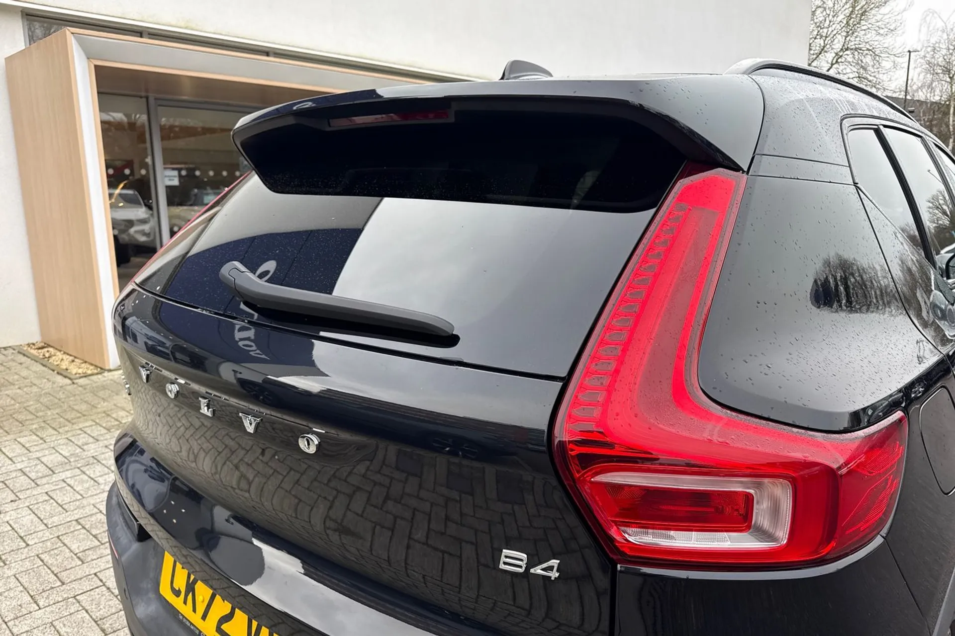 Volvo XC40 thumbnail image number 16