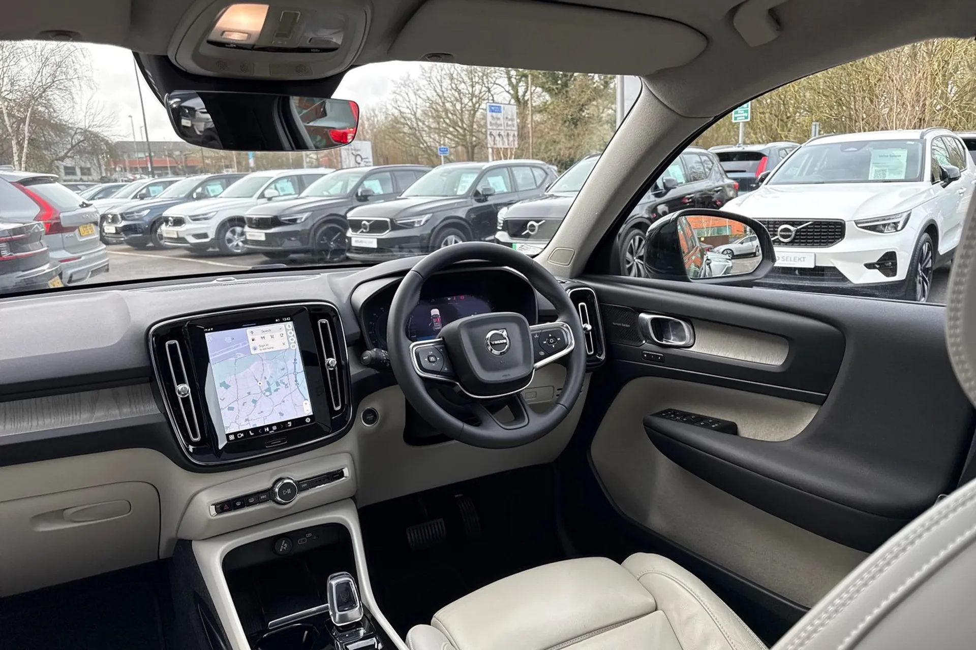 Volvo XC40 thumbnail image number 33