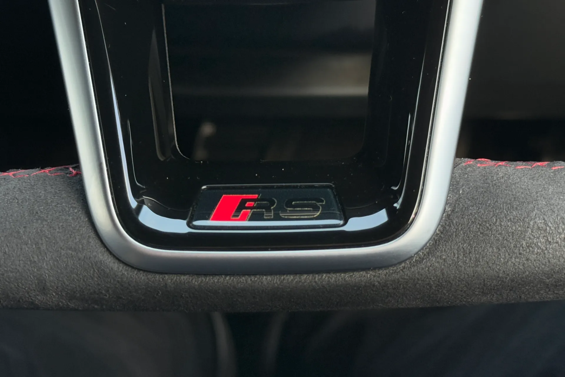 Audi RS e-tron GT thumbnail image number 57