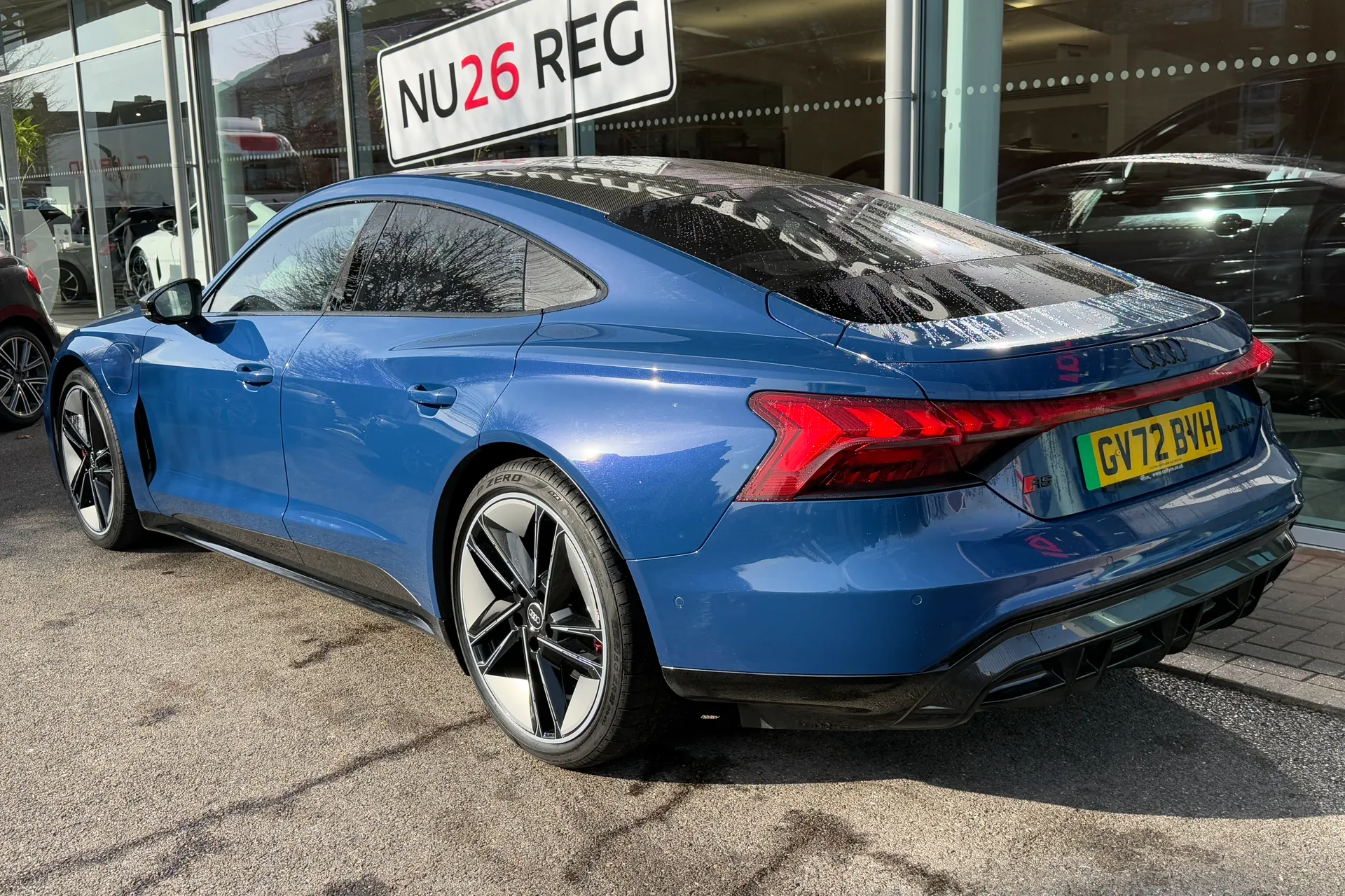 Audi RS e-tron GT thumbnail image number 10