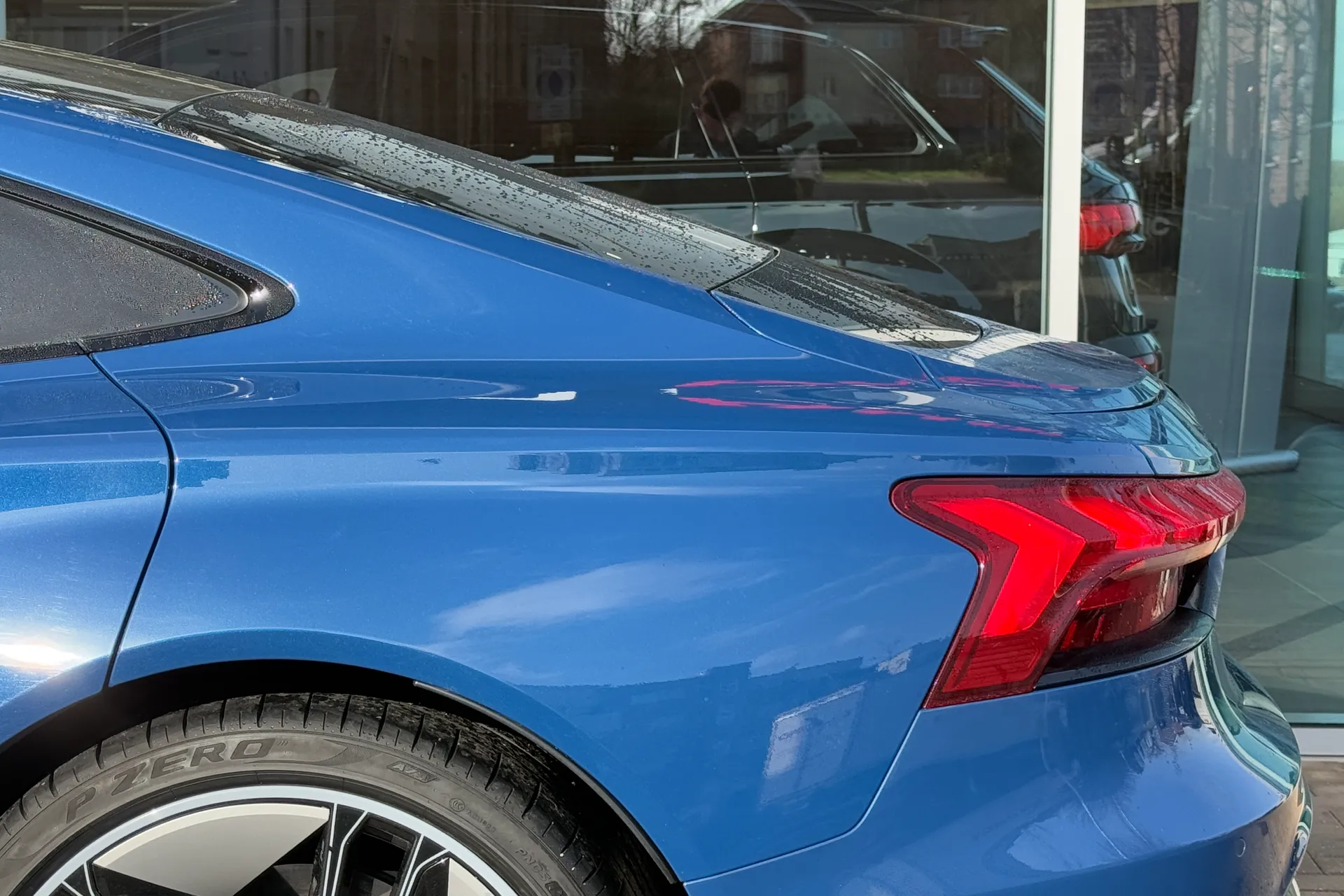 Audi RS e-tron GT thumbnail image number 27