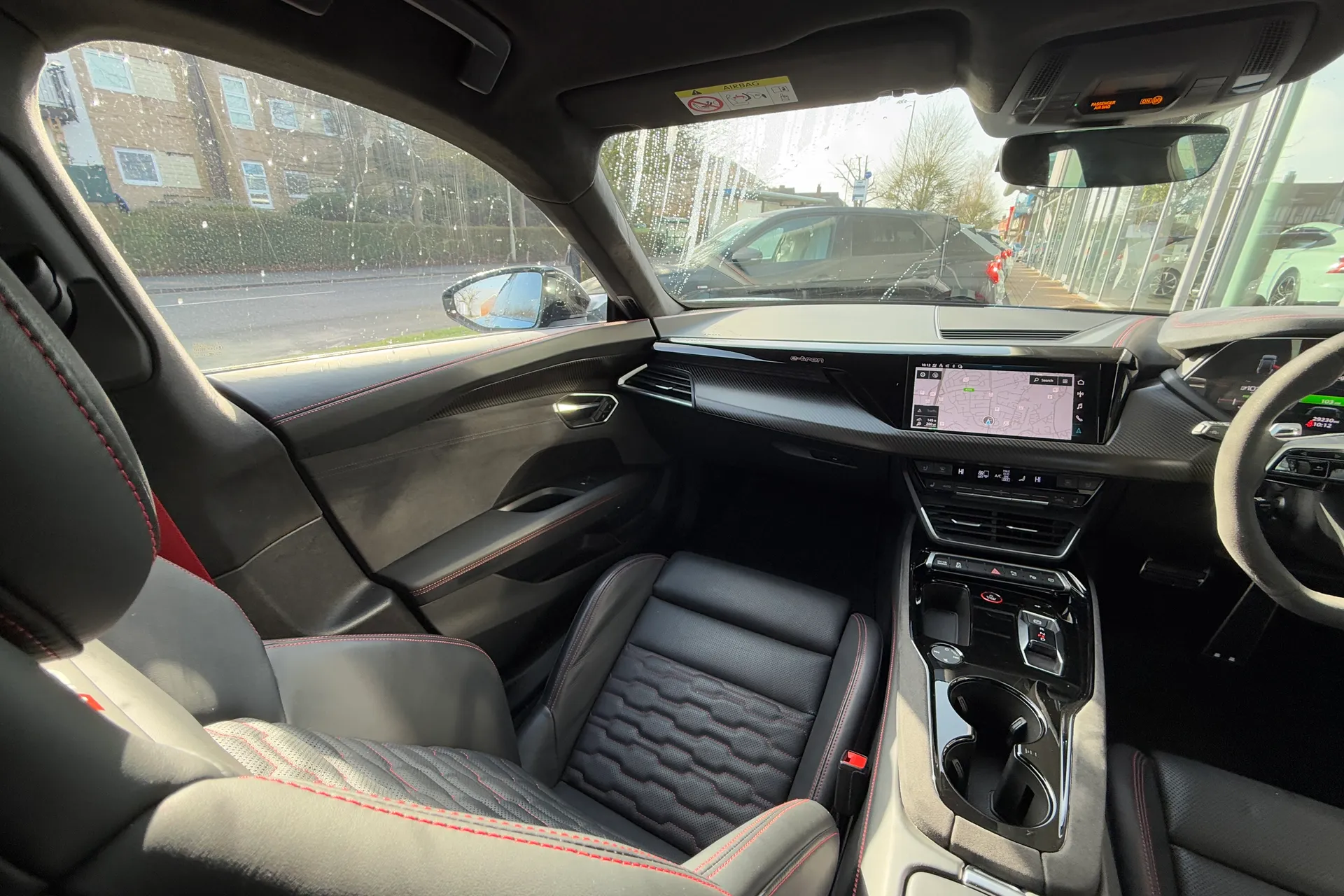 Audi RS e-tron GT thumbnail image number 23