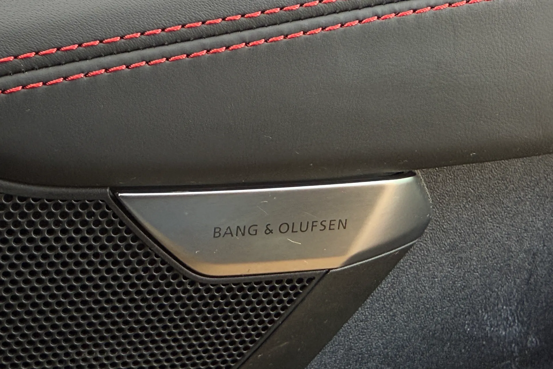 Audi RS e-tron GT thumbnail image number 6