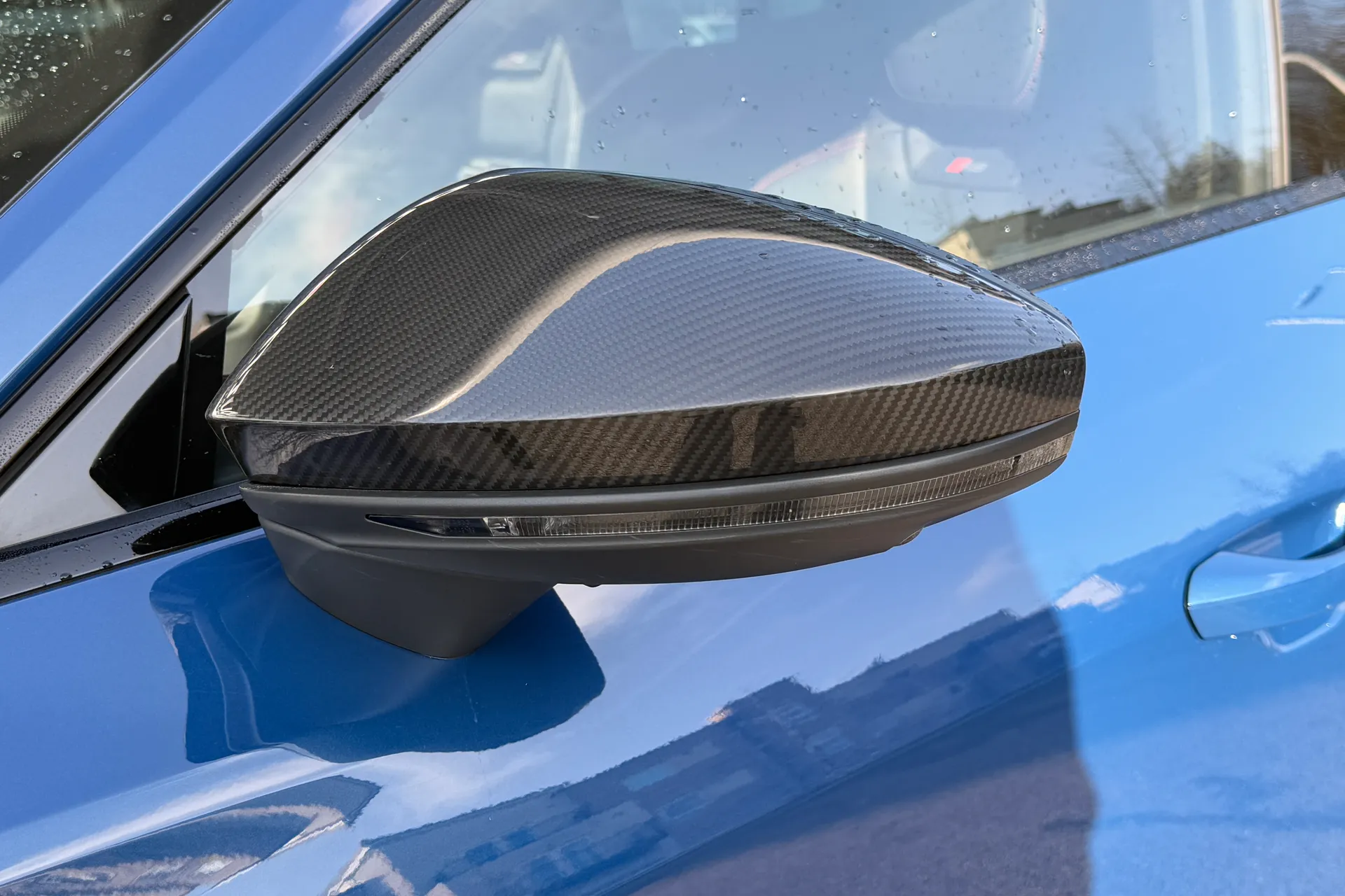 Audi RS e-tron GT thumbnail image number 31