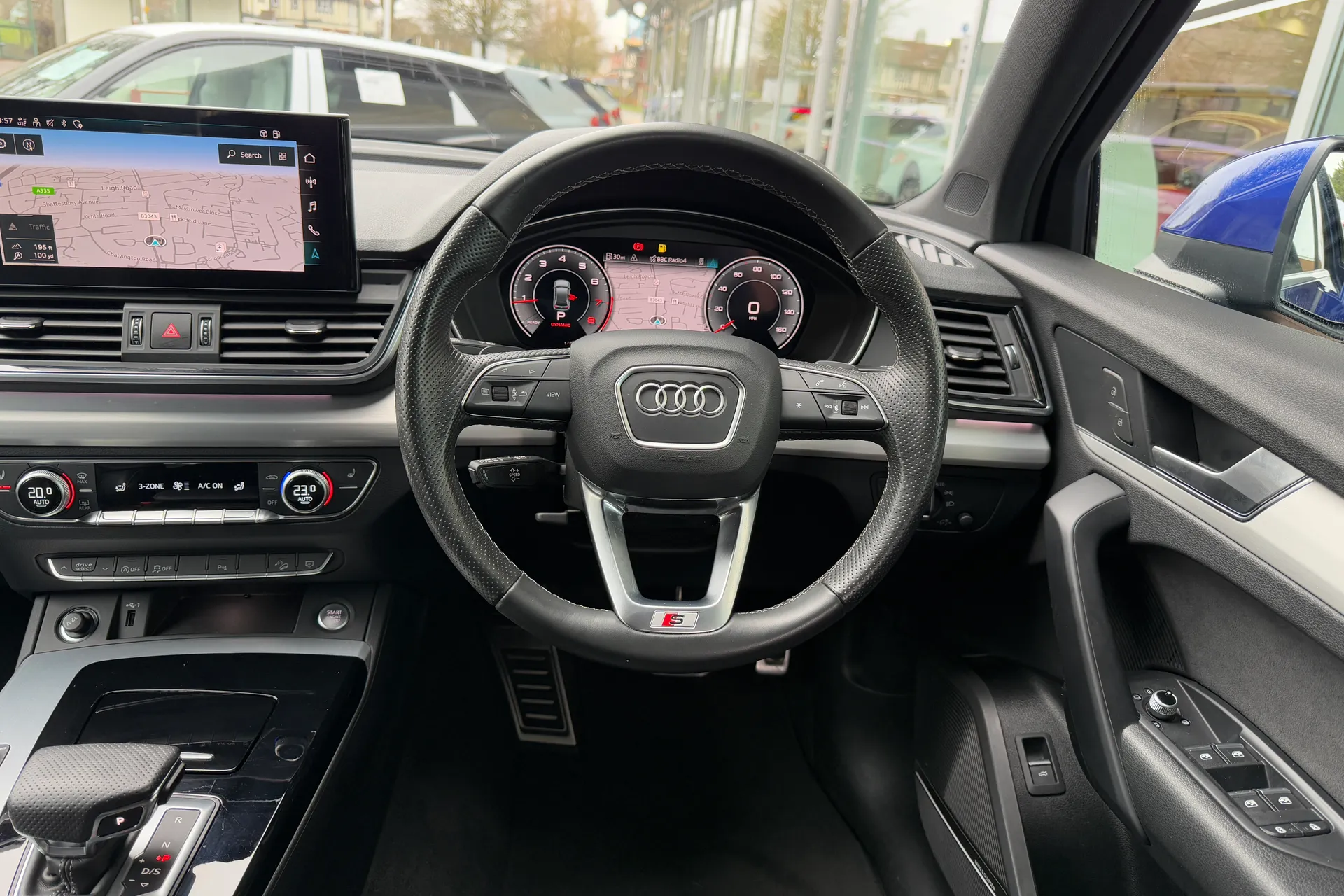 Audi Q5 thumbnail image number 43