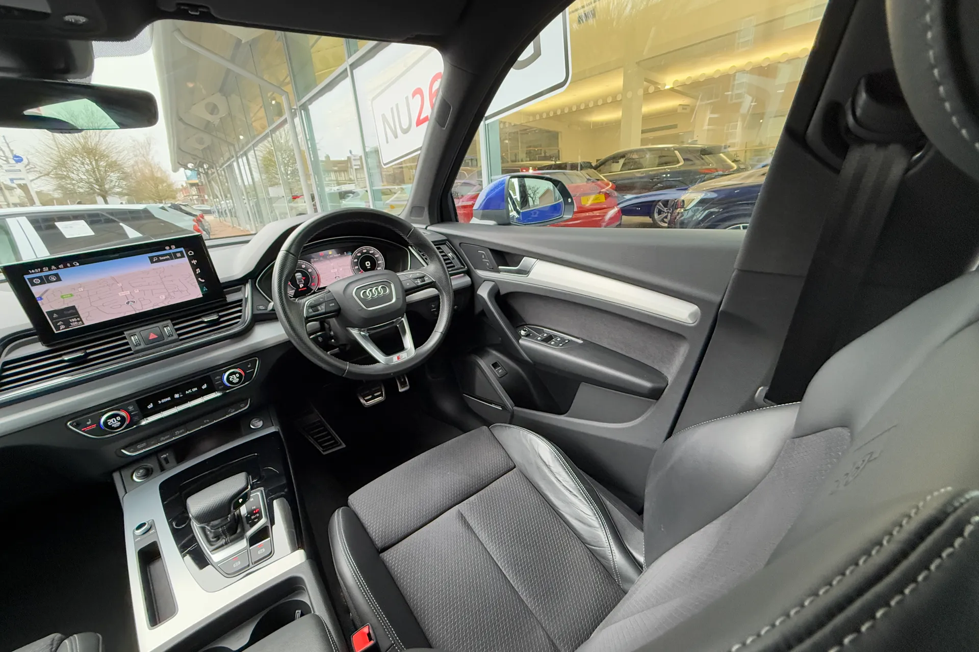 Audi Q5 thumbnail image number 44