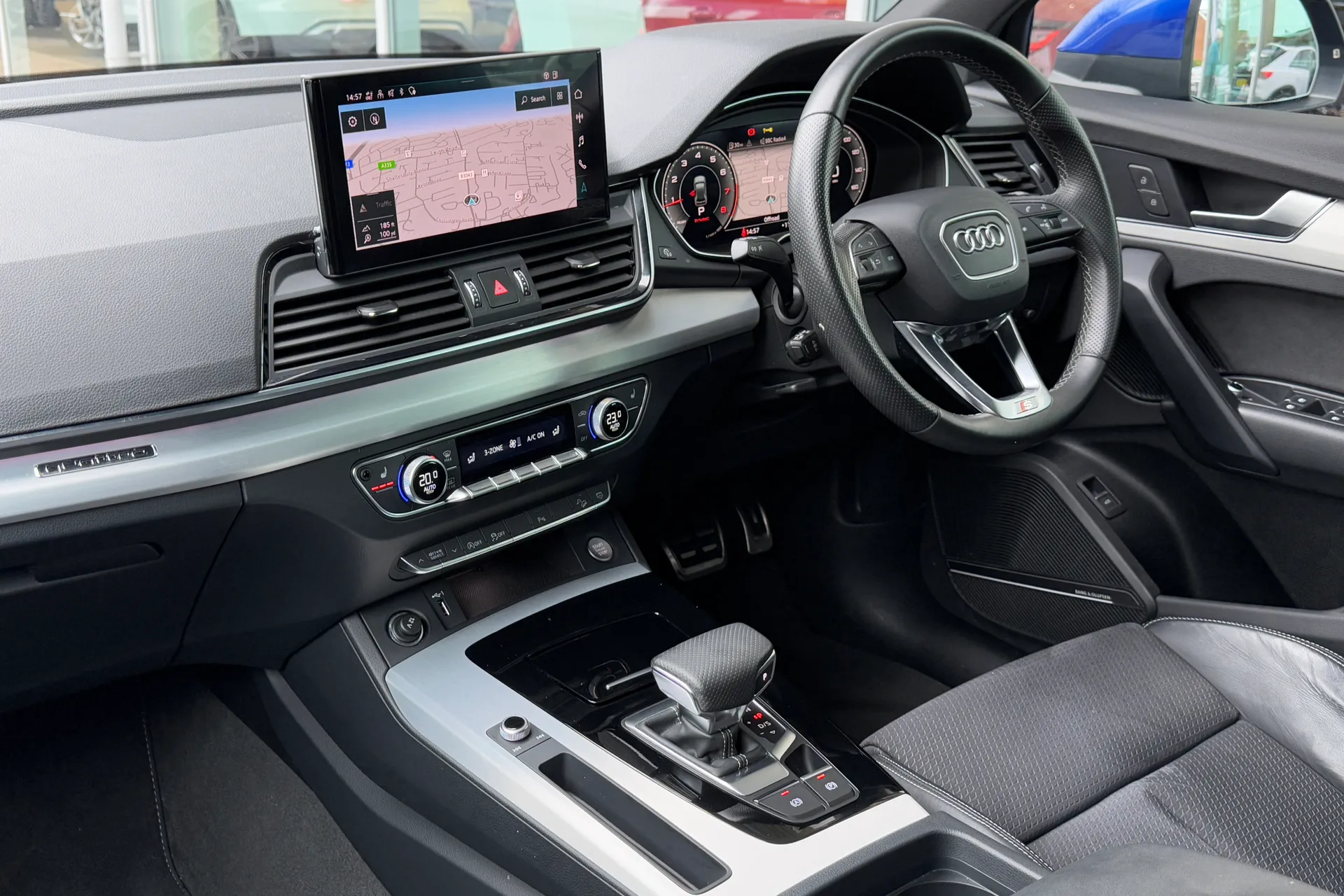 Audi Q5 thumbnail image number 52