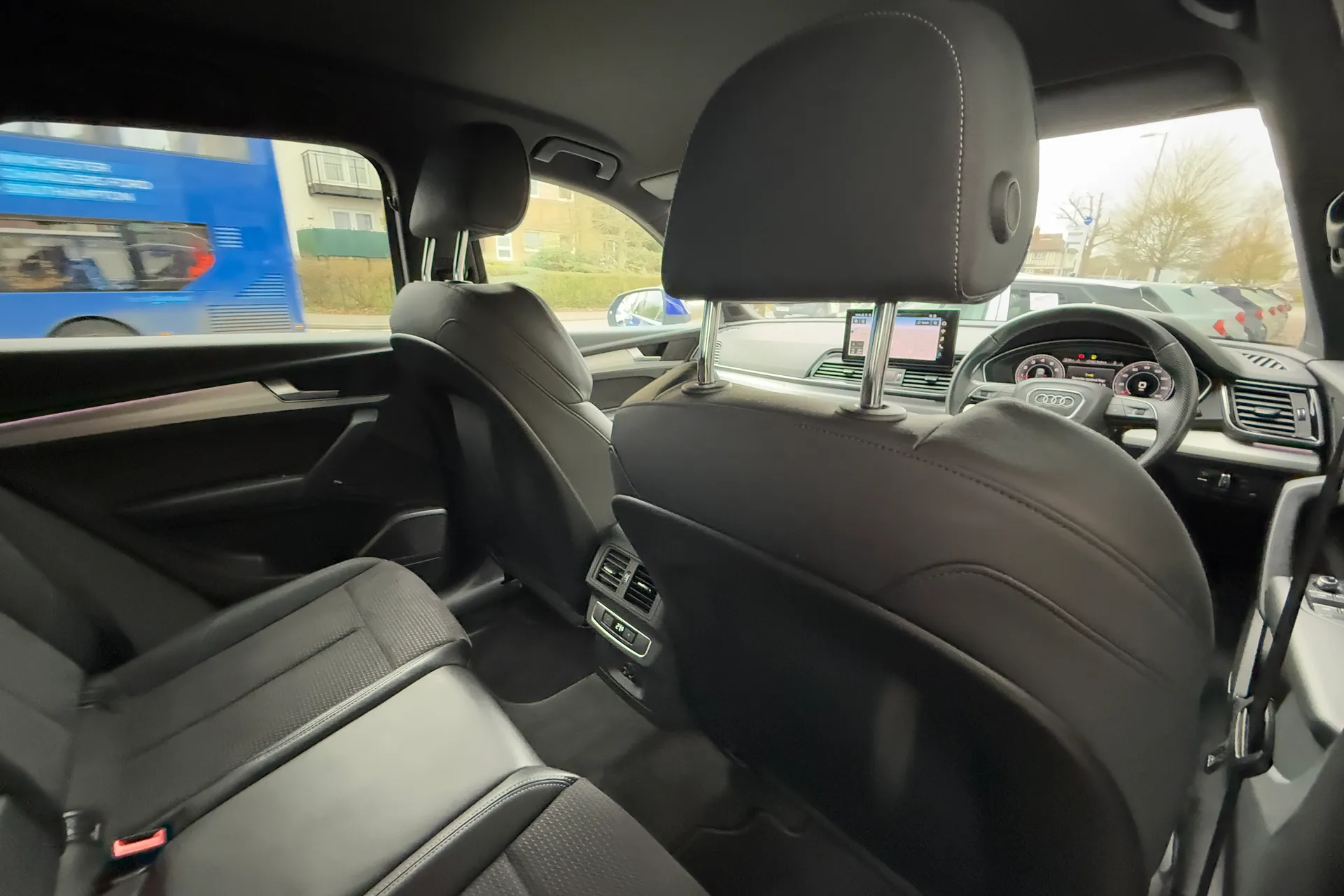 Audi Q5 thumbnail image number 40