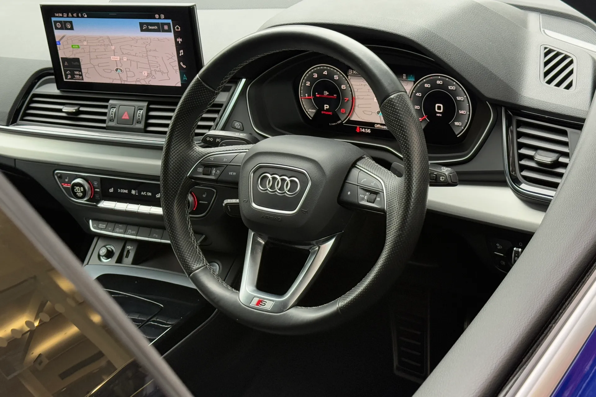 Audi Q5 thumbnail image number 37