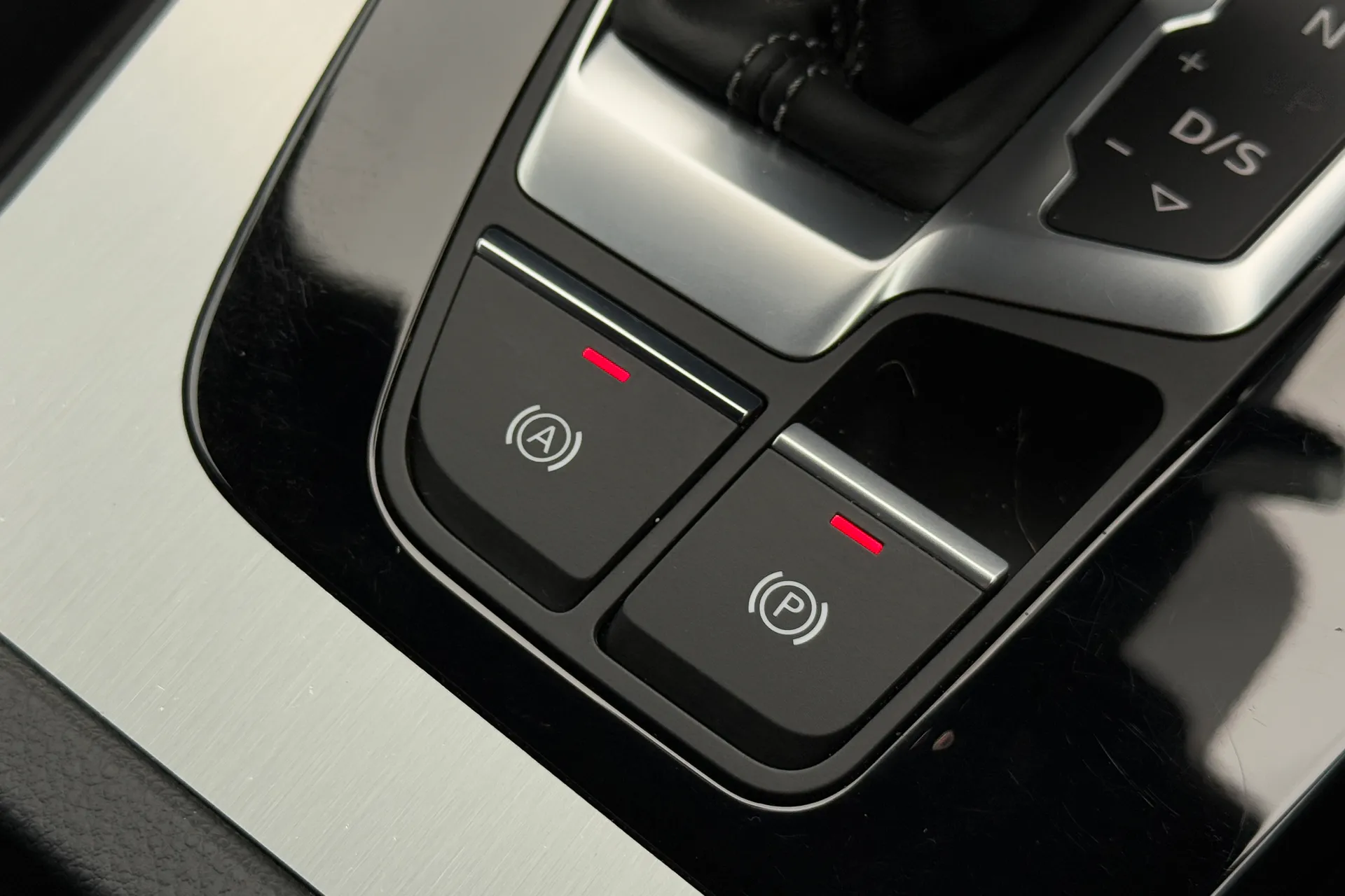 Audi Q5 thumbnail image number 26