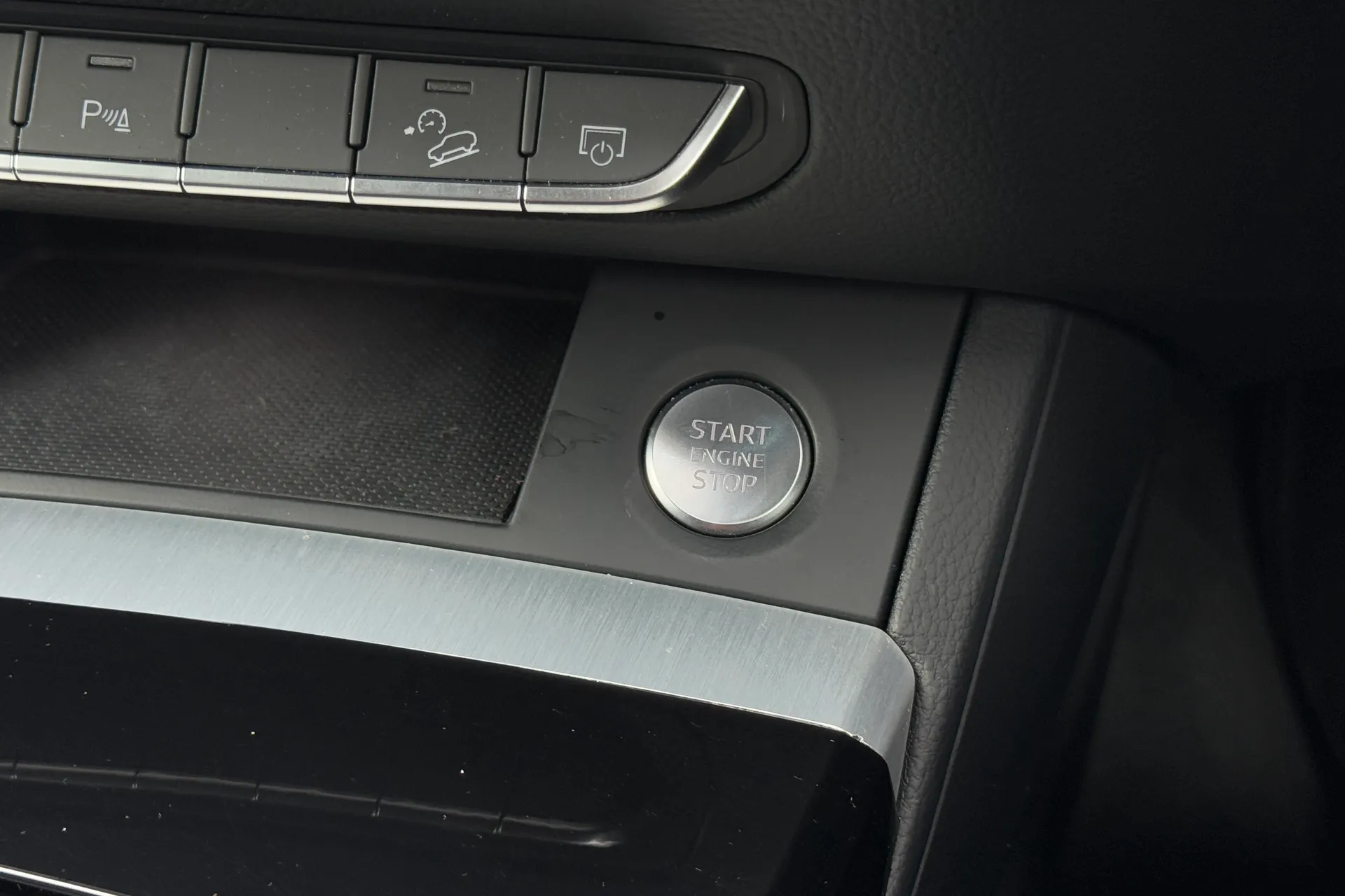 Audi Q5 thumbnail image number 22