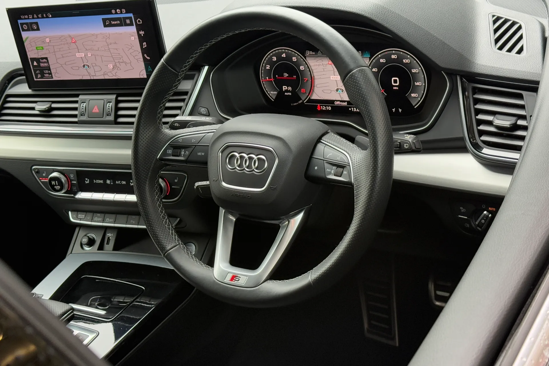 Audi Q5 thumbnail image number 33