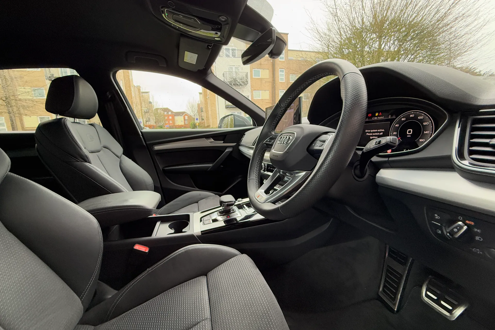 Audi Q5 thumbnail image number 11