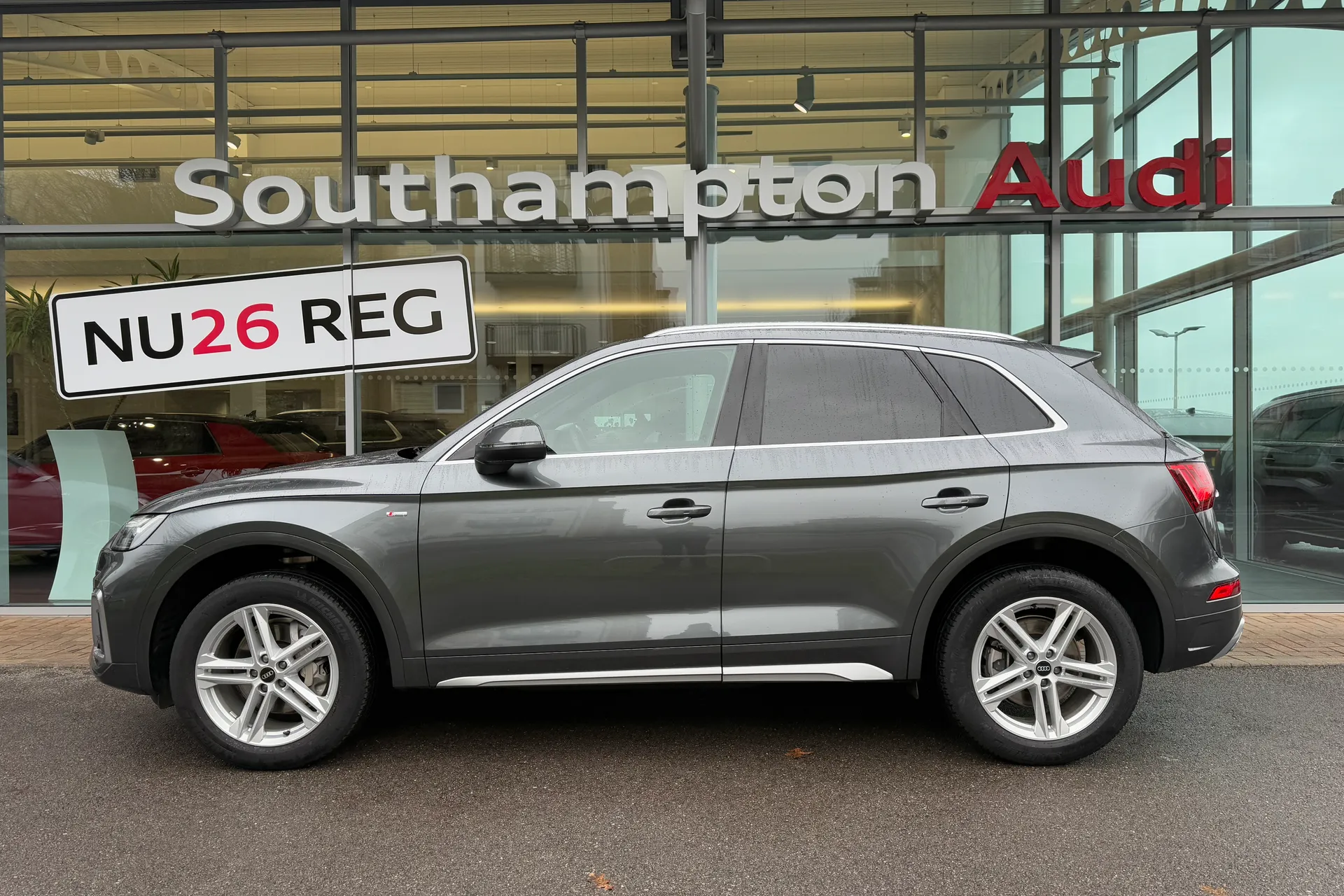 Audi Q5 thumbnail image number 47