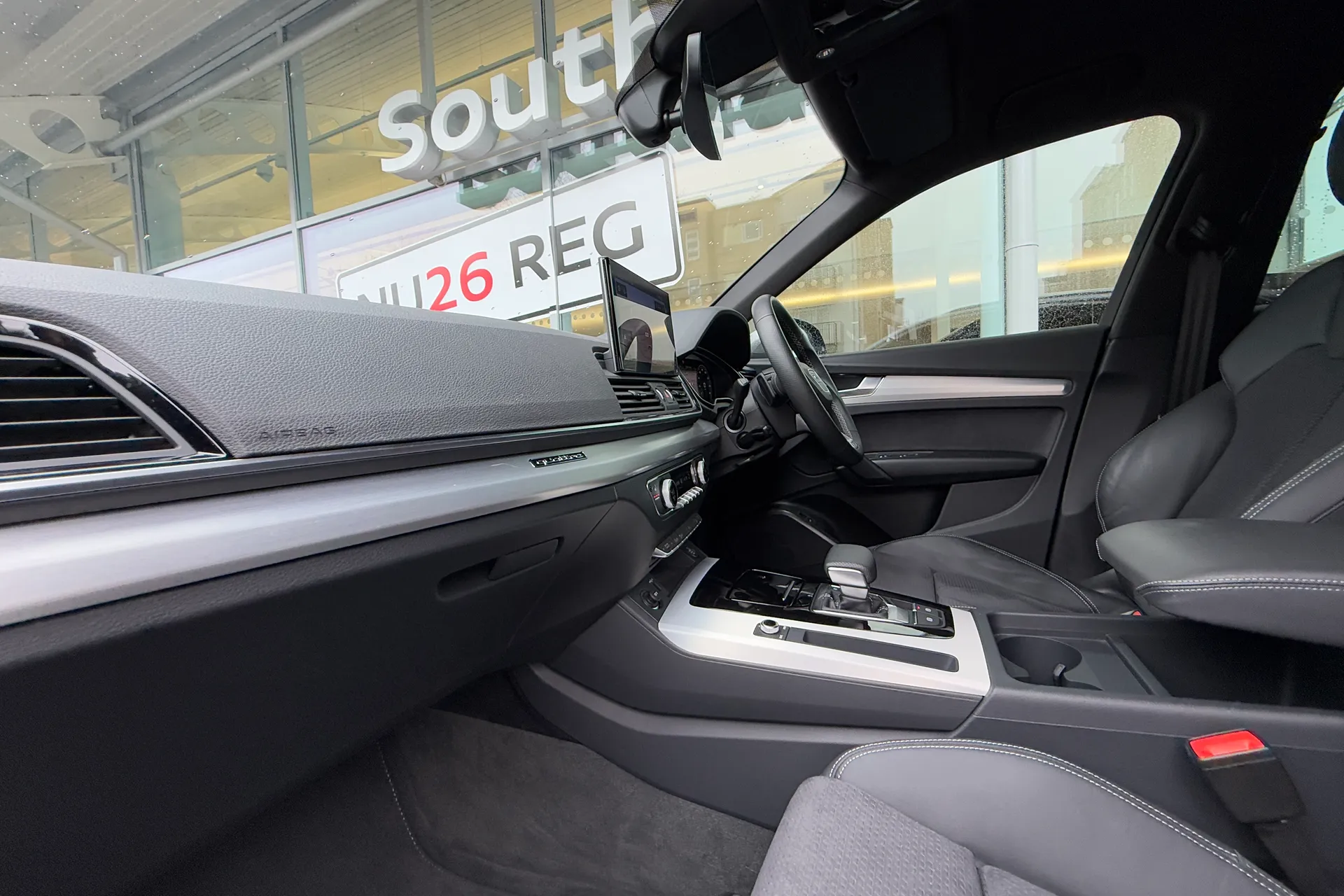 Audi Q5 thumbnail image number 8