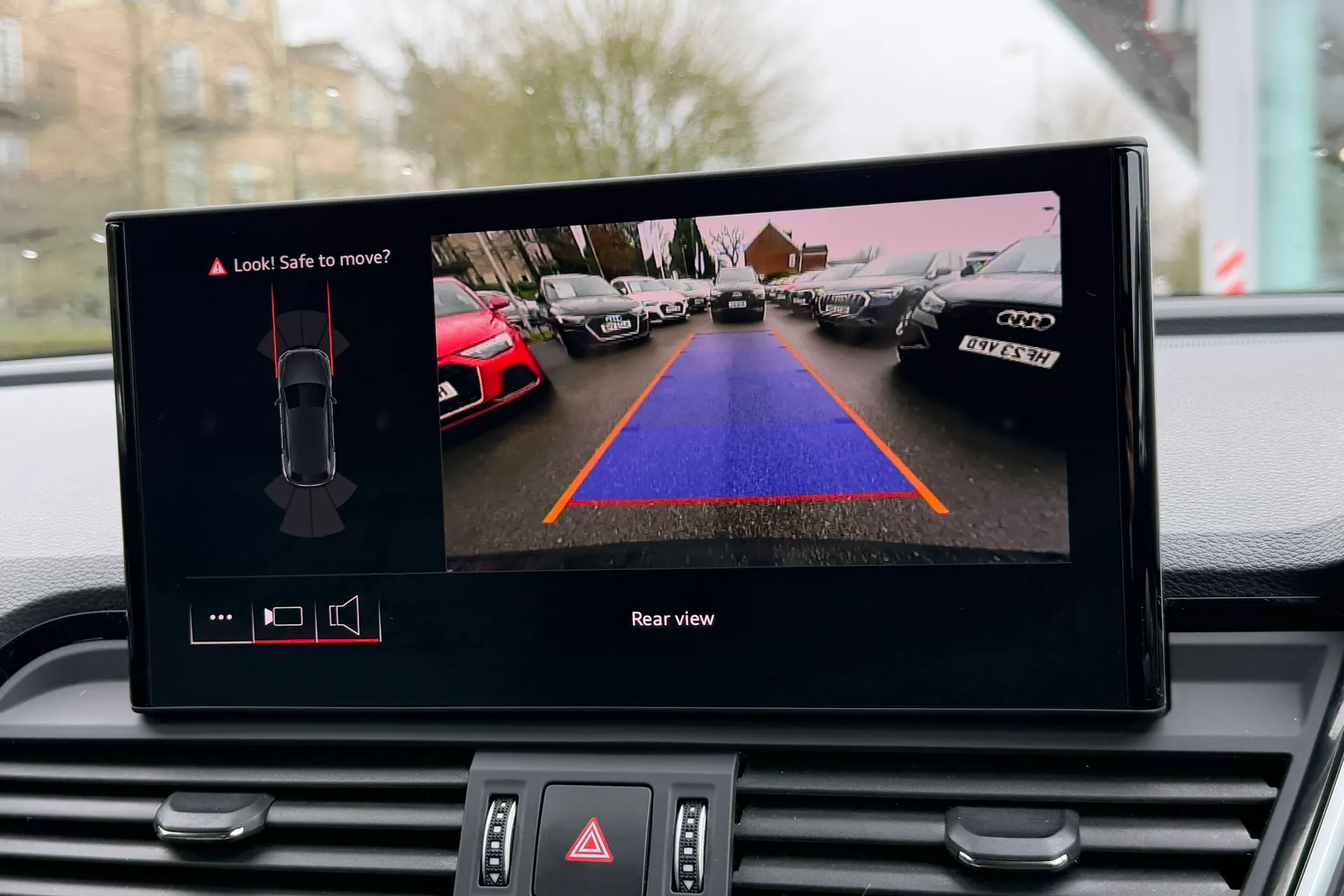 Audi Q5 thumbnail image number 5