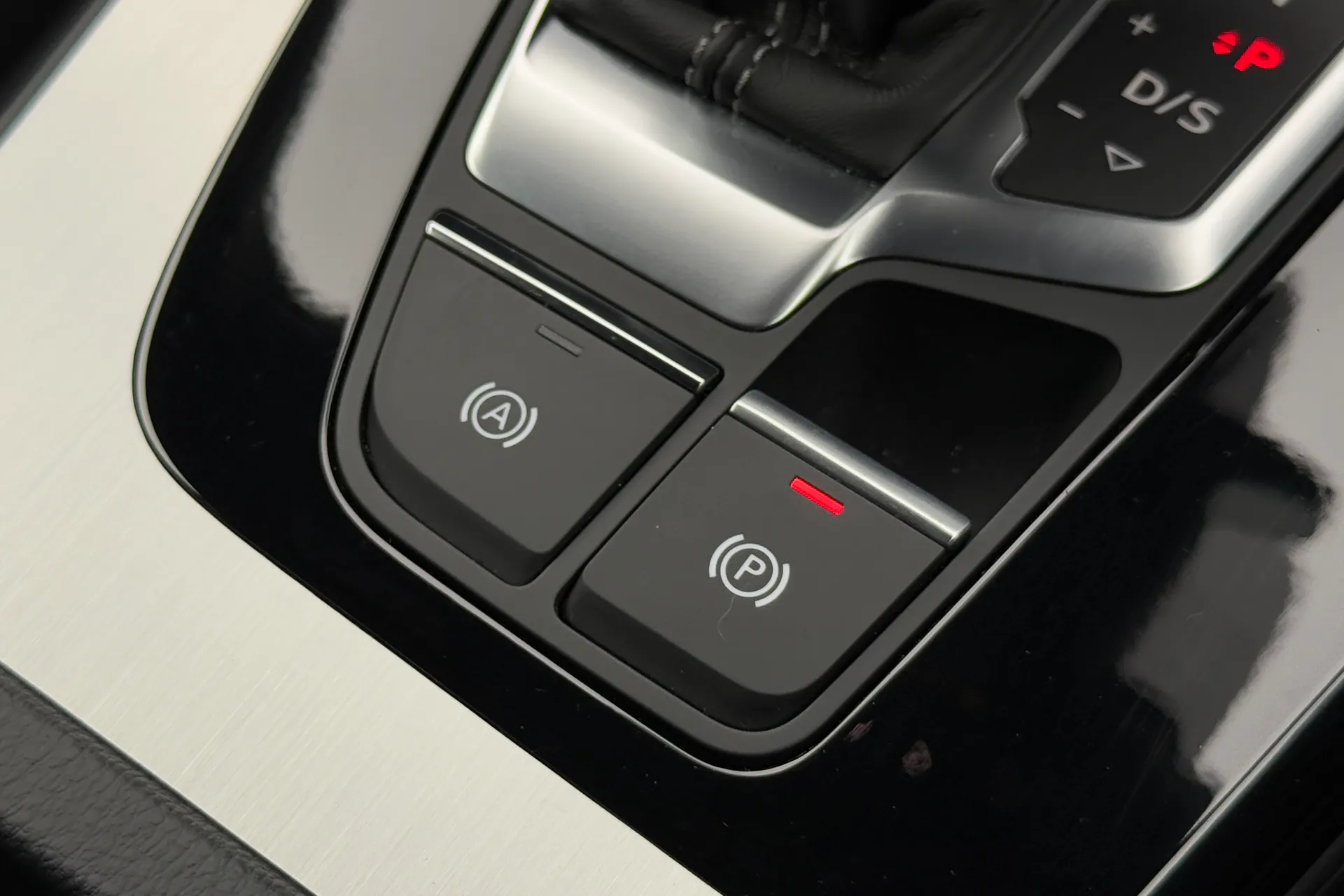 Audi Q5 thumbnail image number 18