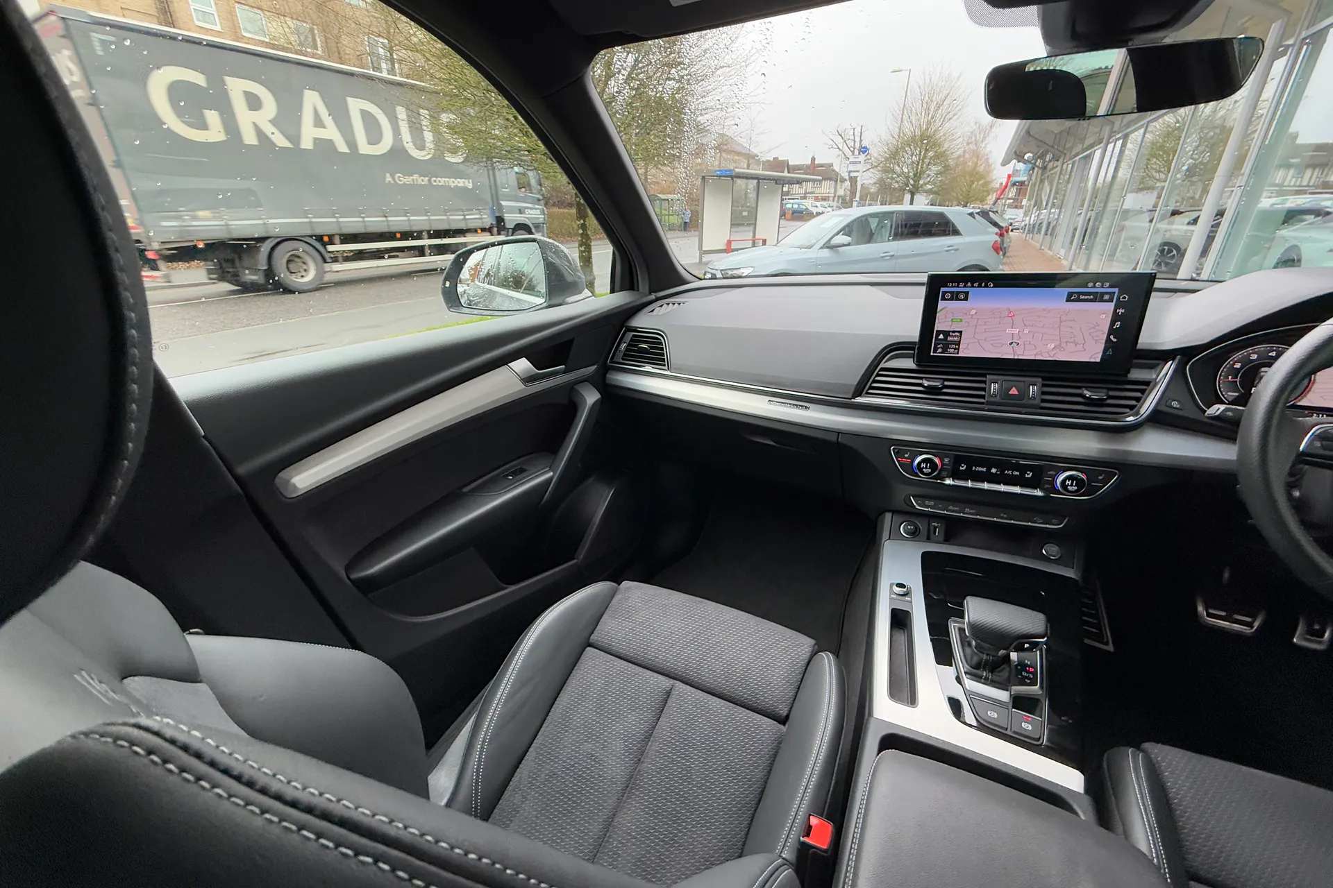 Audi Q5 thumbnail image number 43