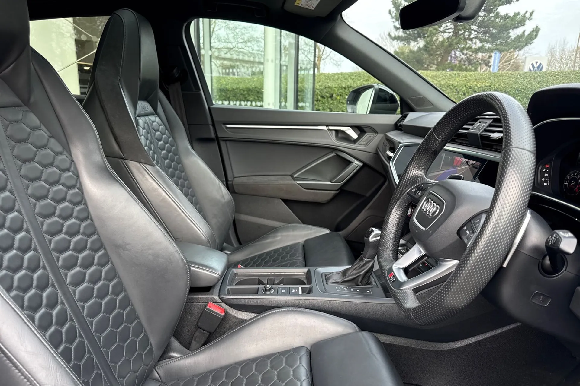 Audi RS Q3 thumbnail image number 45